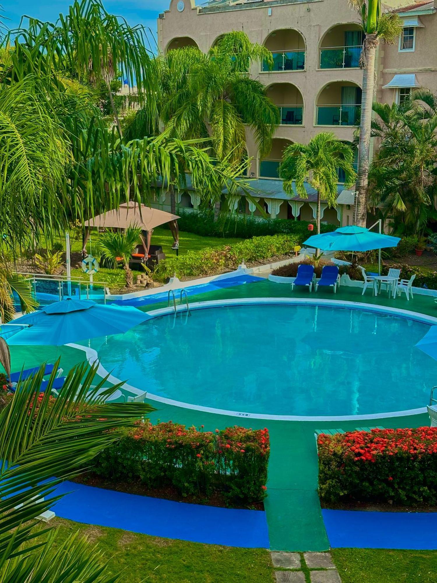 Sunbay Hotel