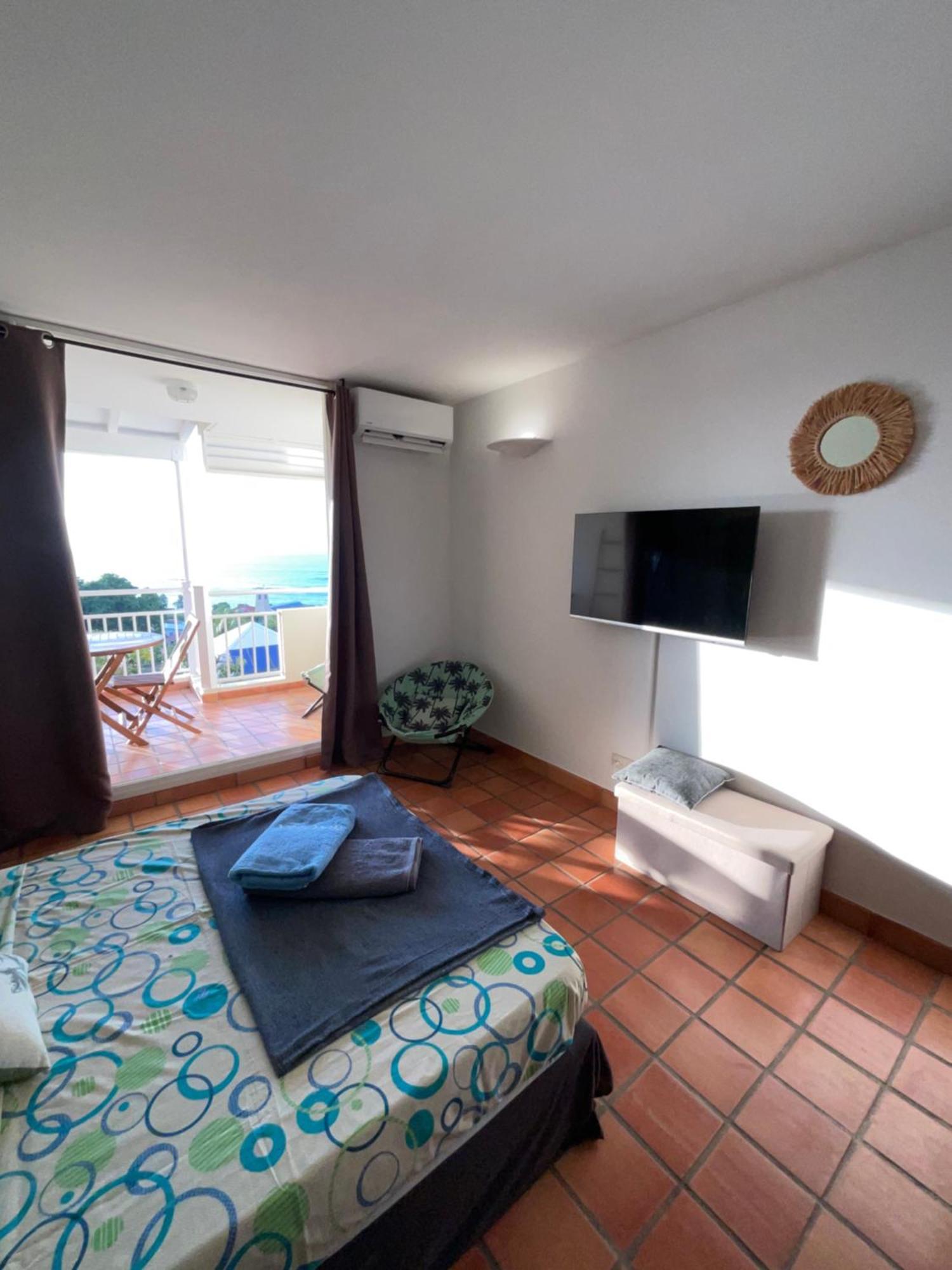 Aparthotel Ananas Premium La Trinite