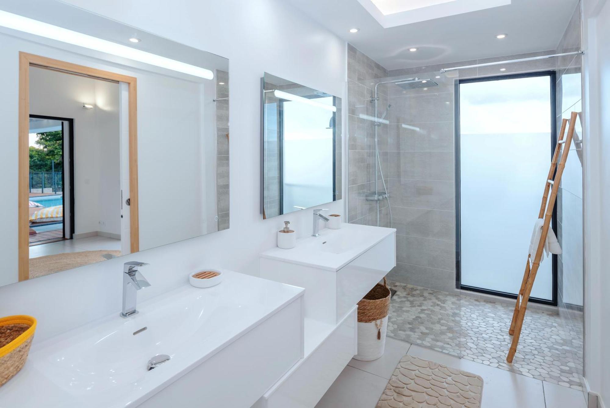 Vista Del Mar Villa *