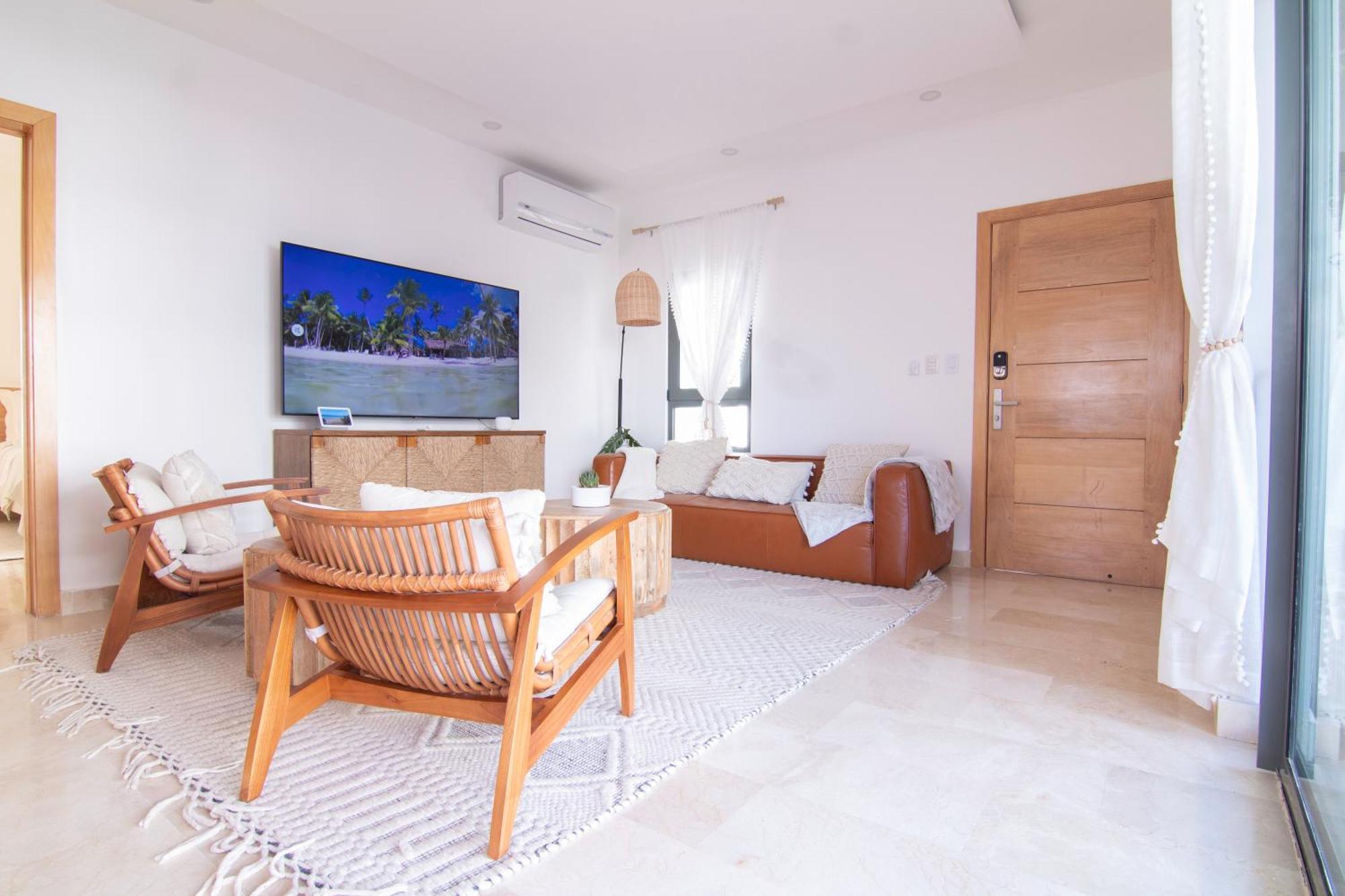 New Beachfront Penthouse Punta Popy