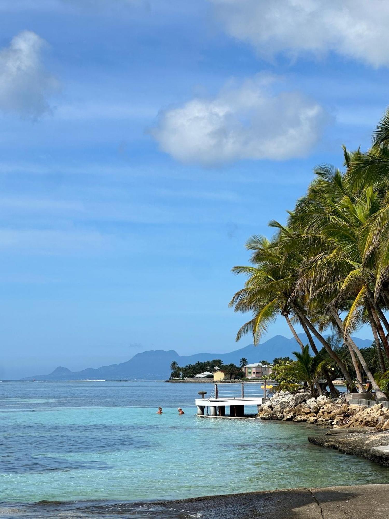 Apartamento Unique : Pieds Dans L'eau Face Au Lagon Sainte-Anne (Grande-Terre)