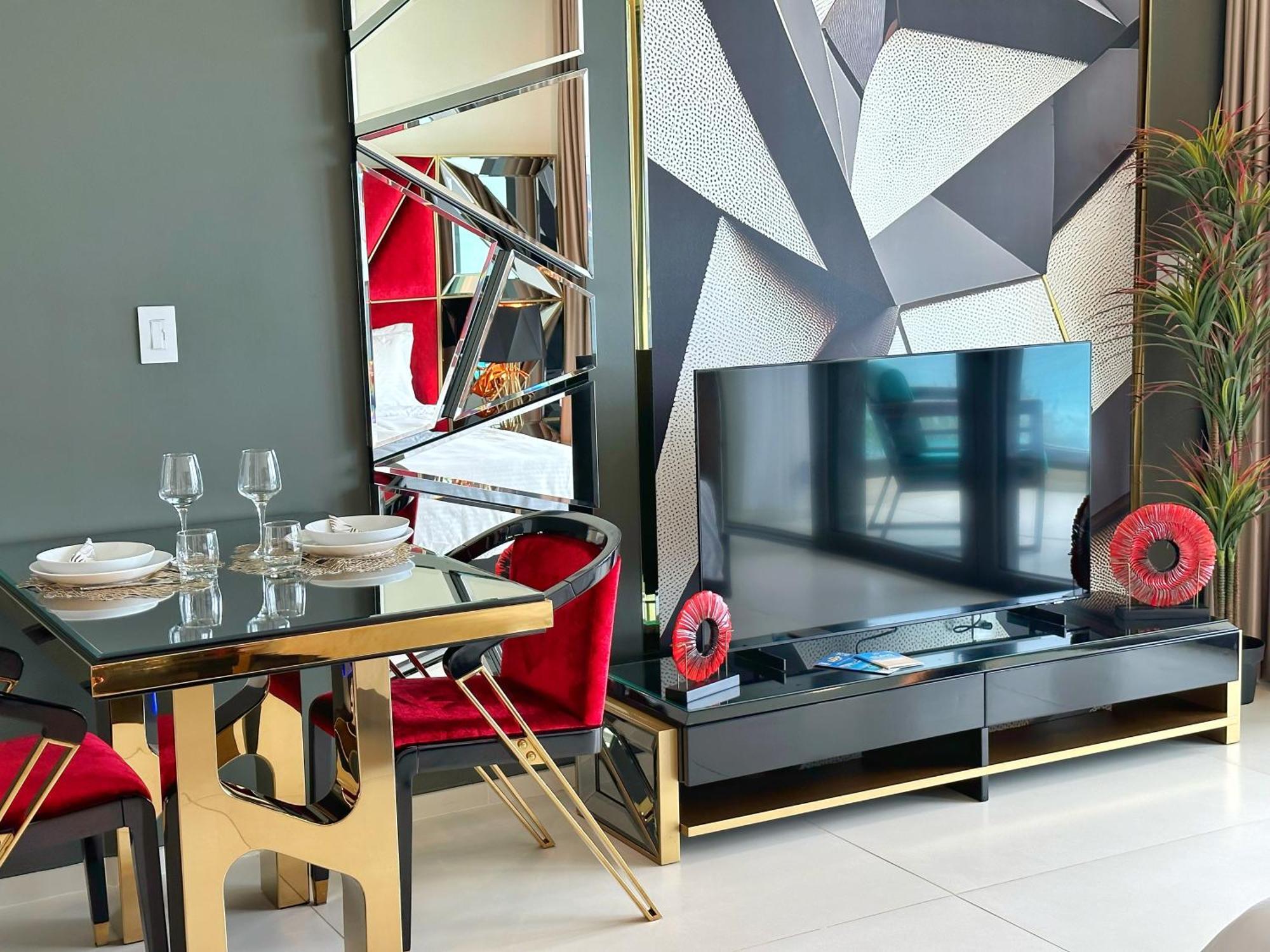 Mullet Bay - Your Luxury Awaits Apartment