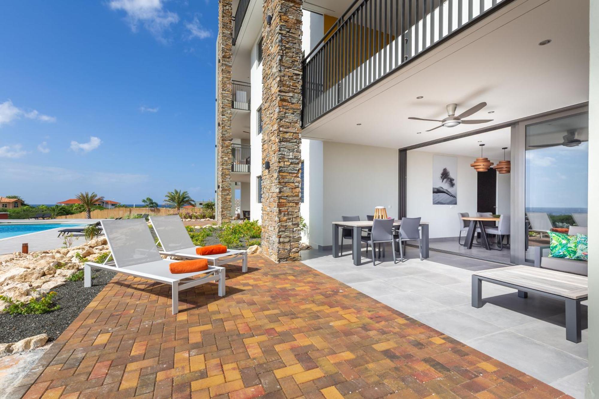 Apartment Coral Estate Ocean View