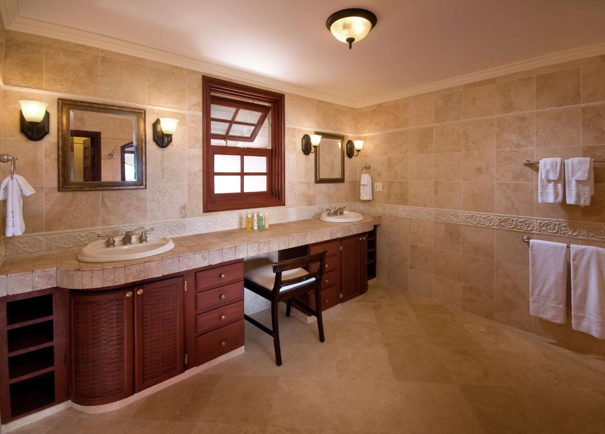 Hilton Grand Vacations Club The Crane Barbados Resort 3*