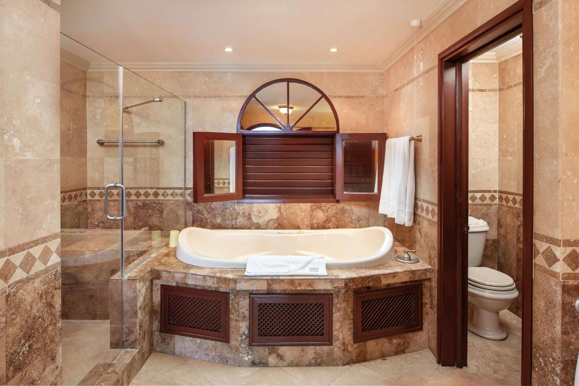 Hilton Grand Vacations Club The Crane Barbados Resort