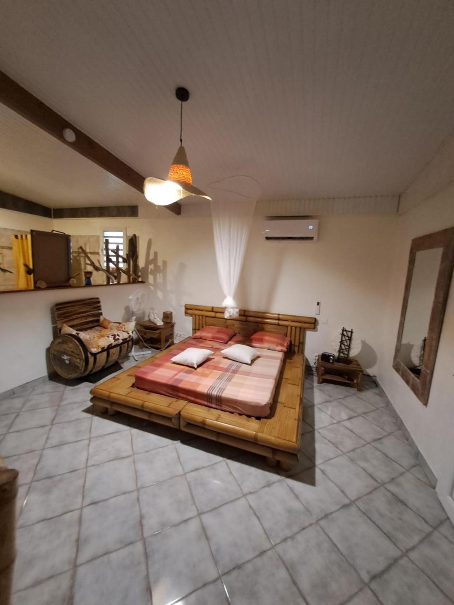 Apartment La Poz Kreyol A La Campagne Le Lamentin