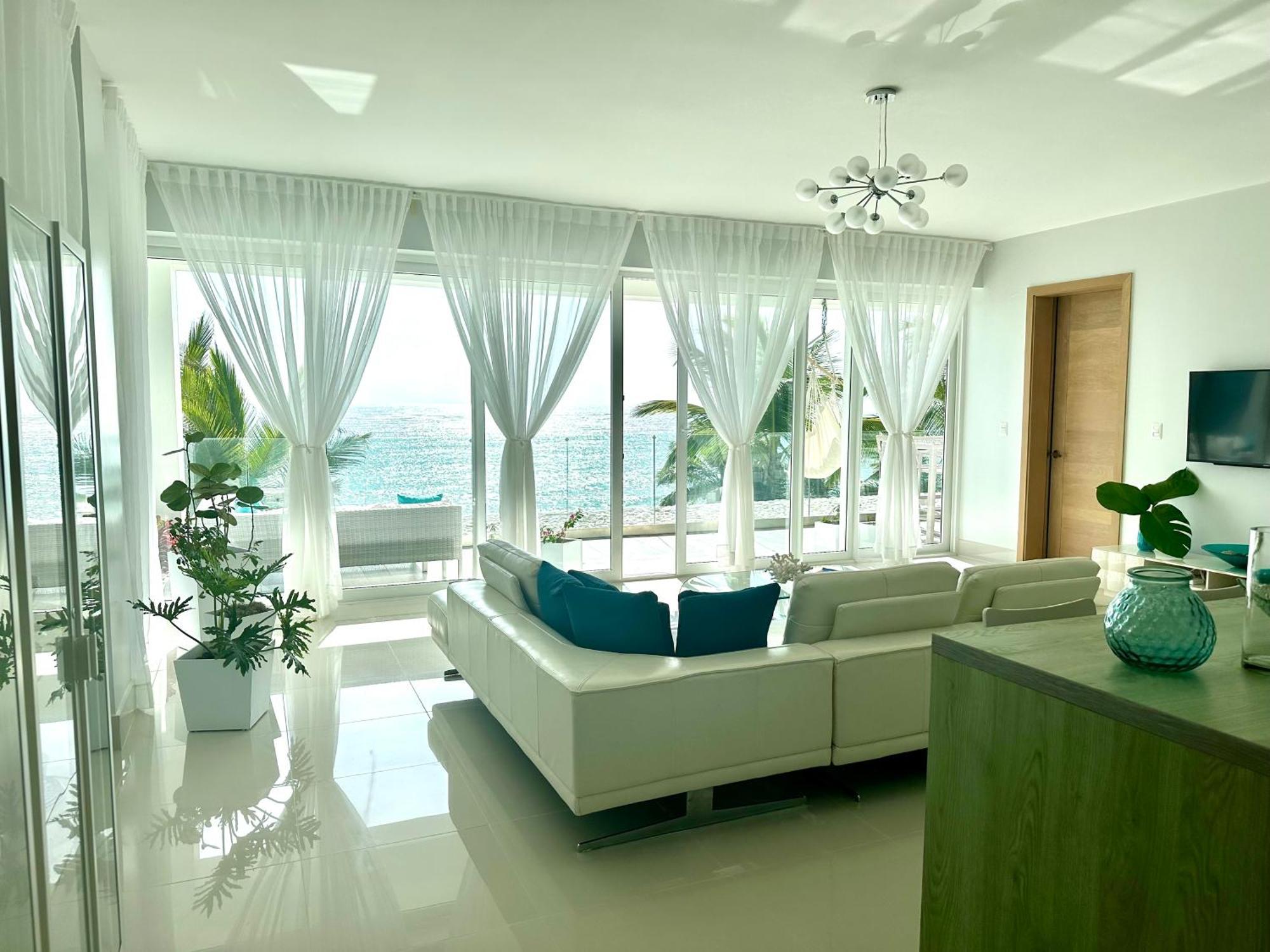 Apartamento Sea Winds With Direct Ocean Views