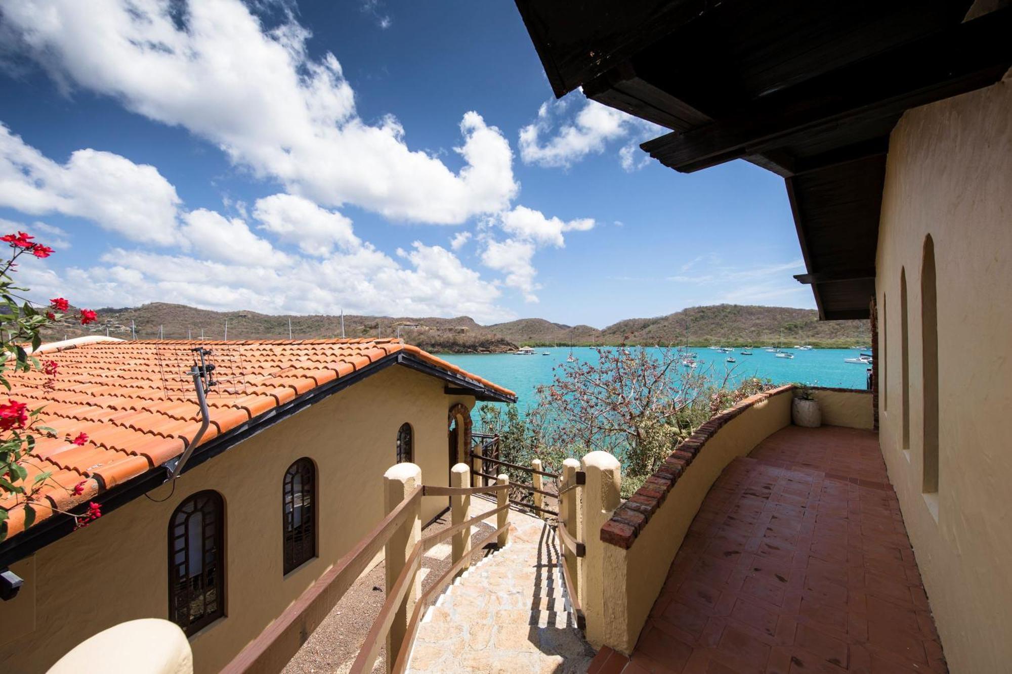 Secret Harbour Boutique And Marina