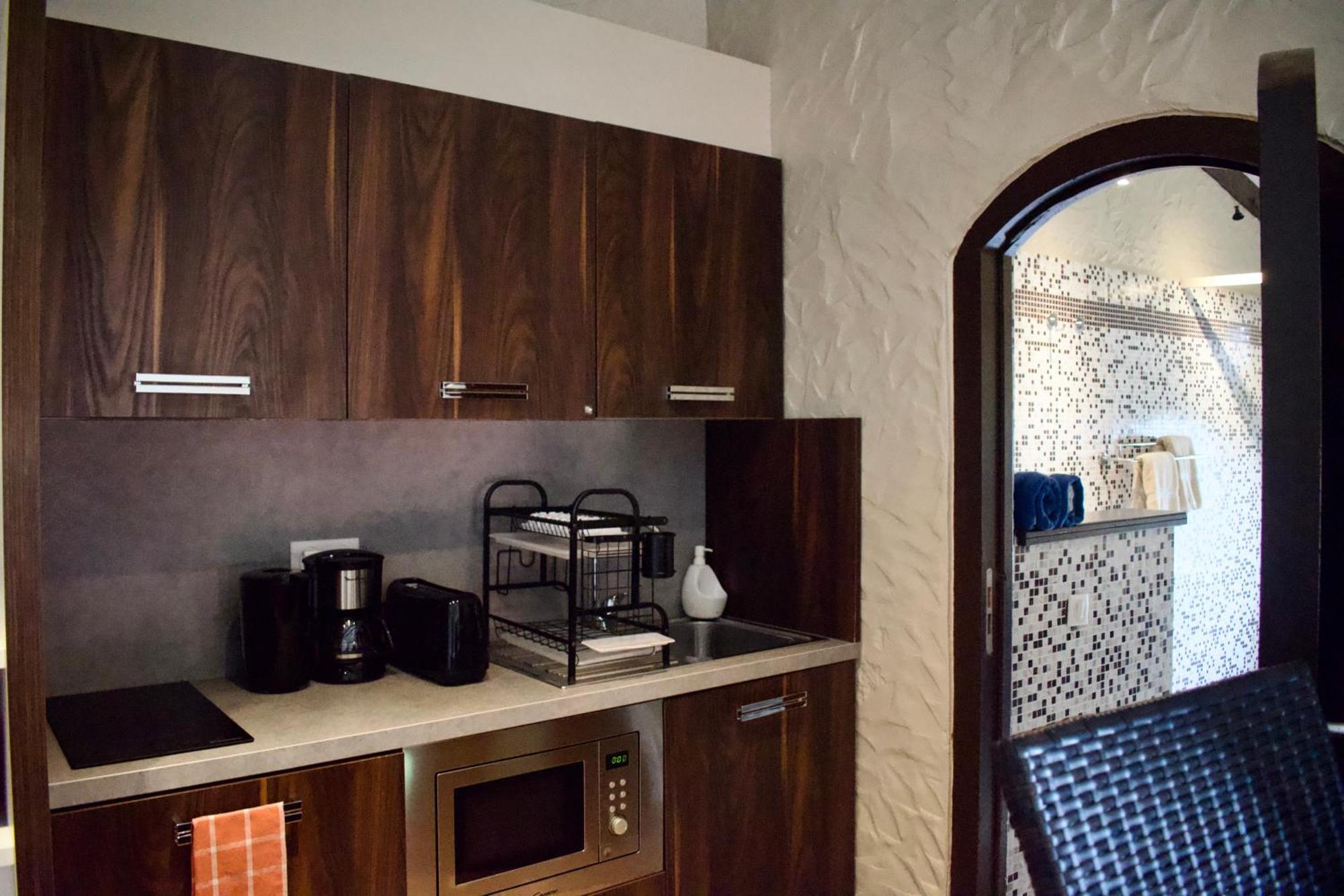 Secret Harbour Boutique And Marina 4*
