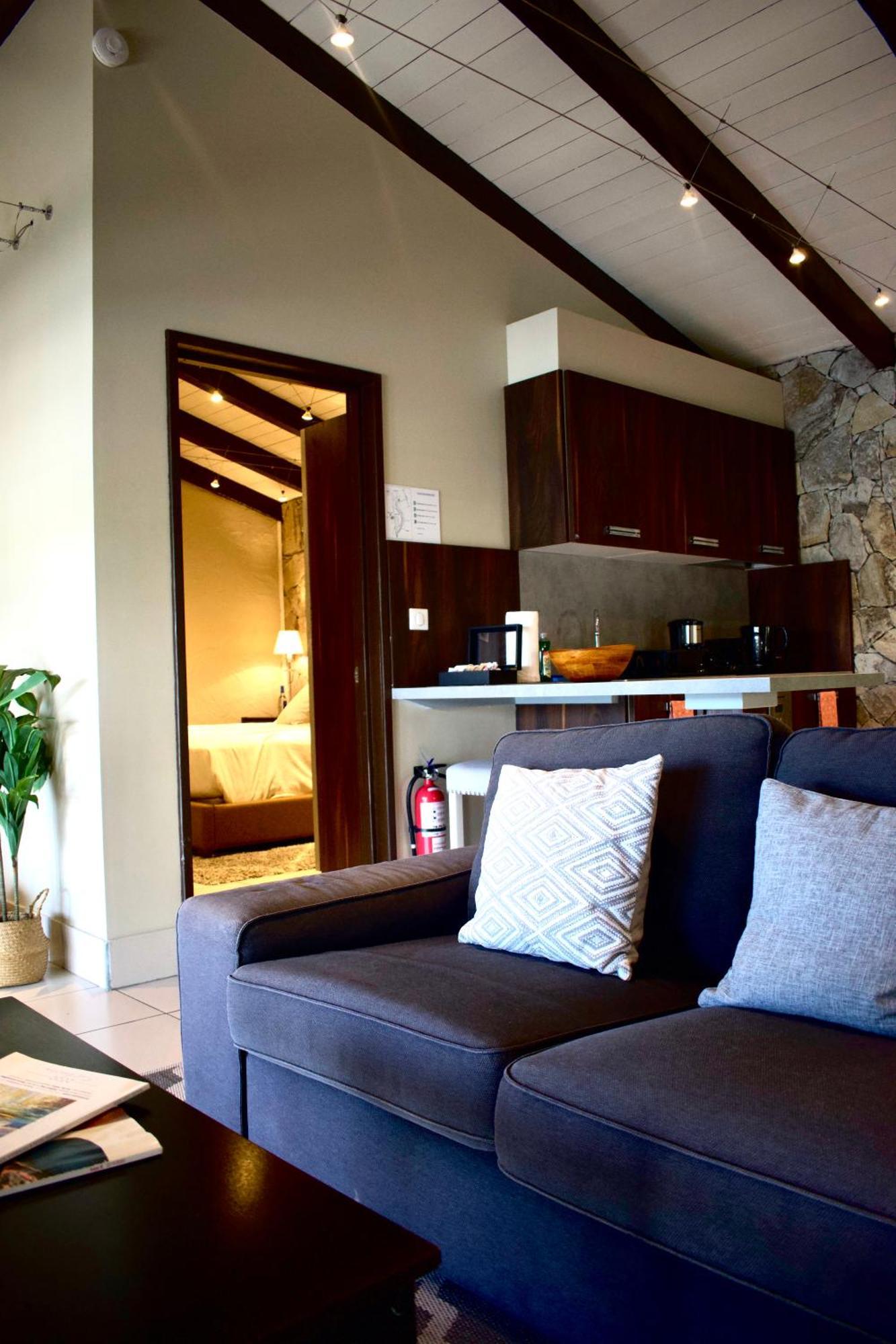 Hotel Secret Harbour Boutique And Marina Lance aux Epines