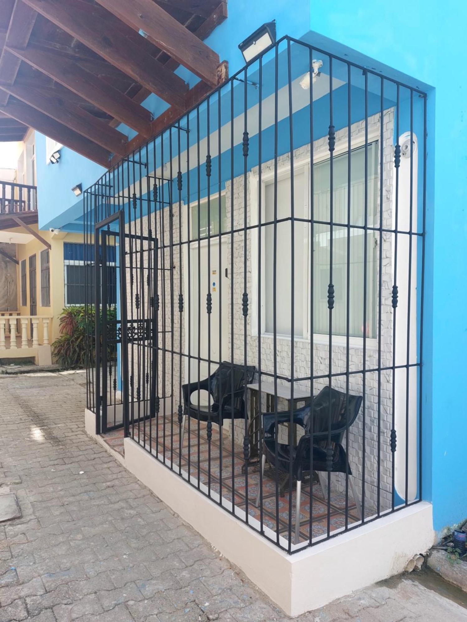 Inn El Pueblito,al Lado De Playa Dorada *
