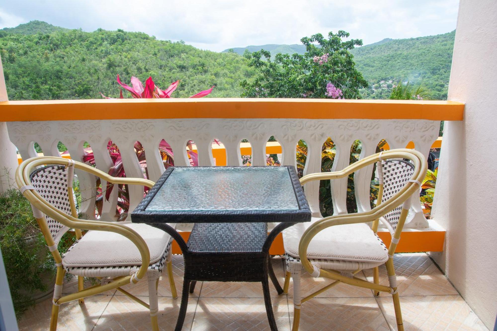 Mountain View Apartment *