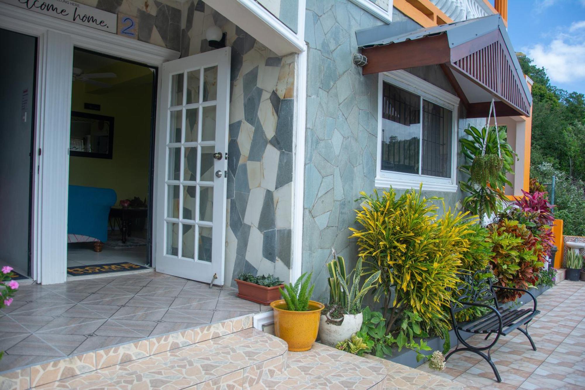 Mountain View Apartment *