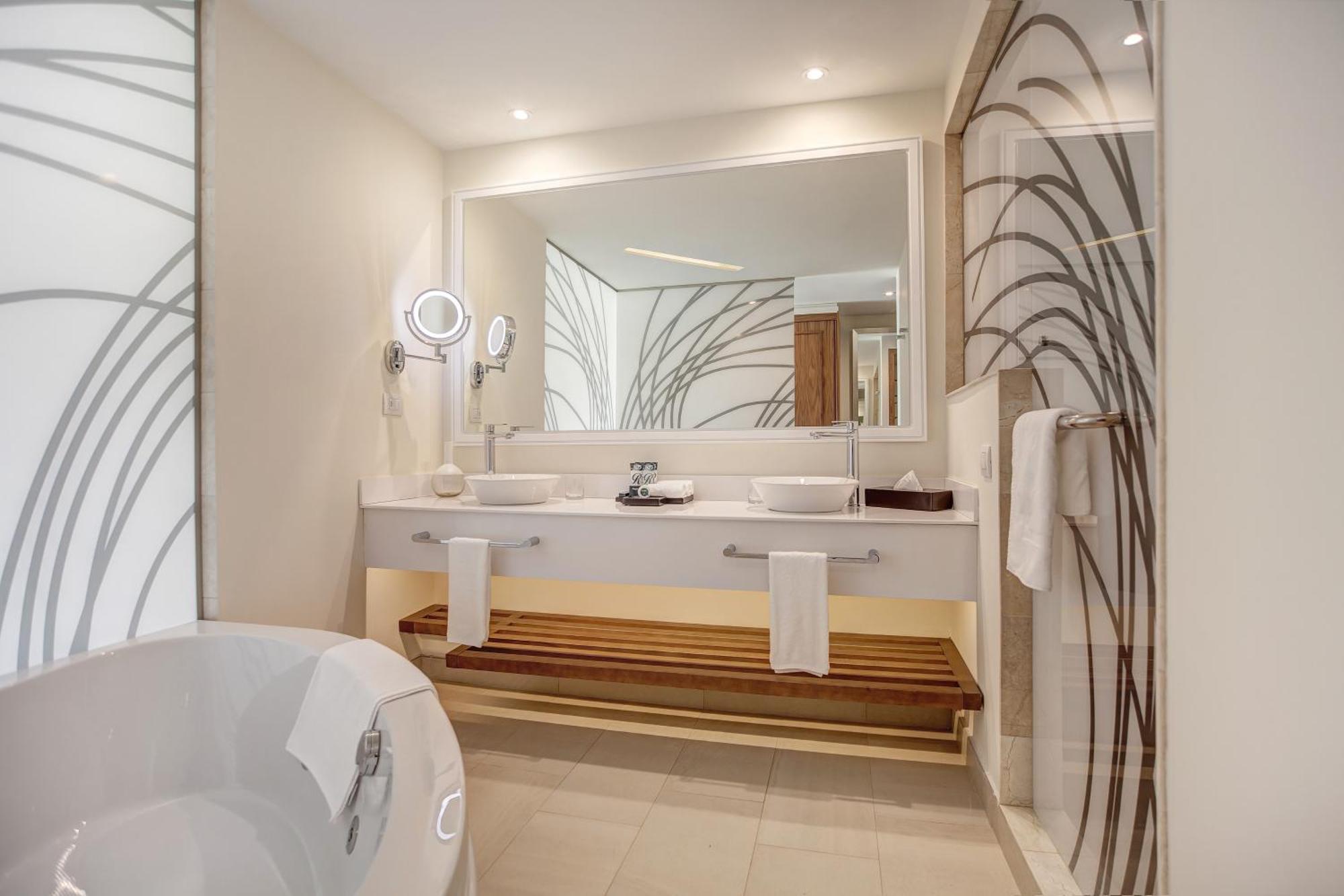 Royalton Saint Lucia, An Autograph Collection Resort Gros Islet
