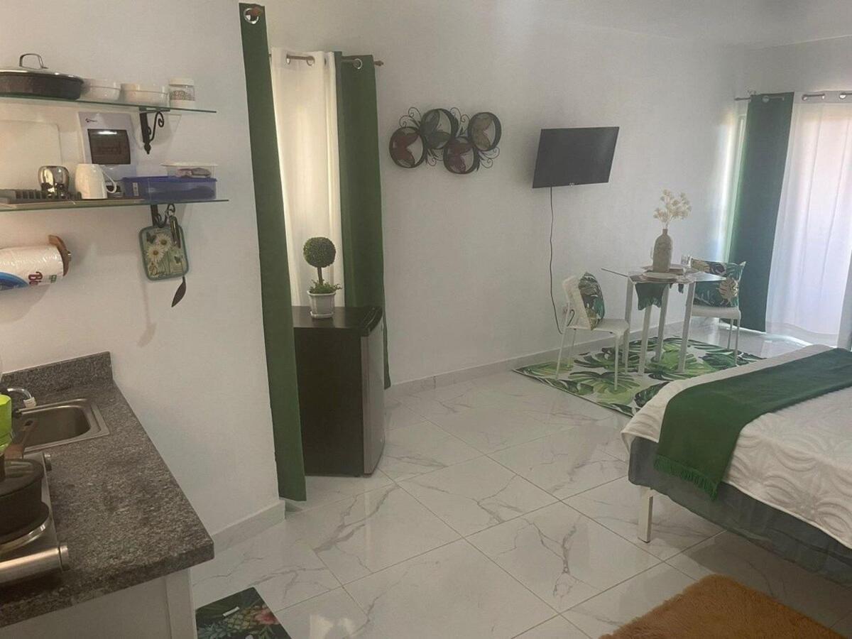 Apartment Royal Terrace I