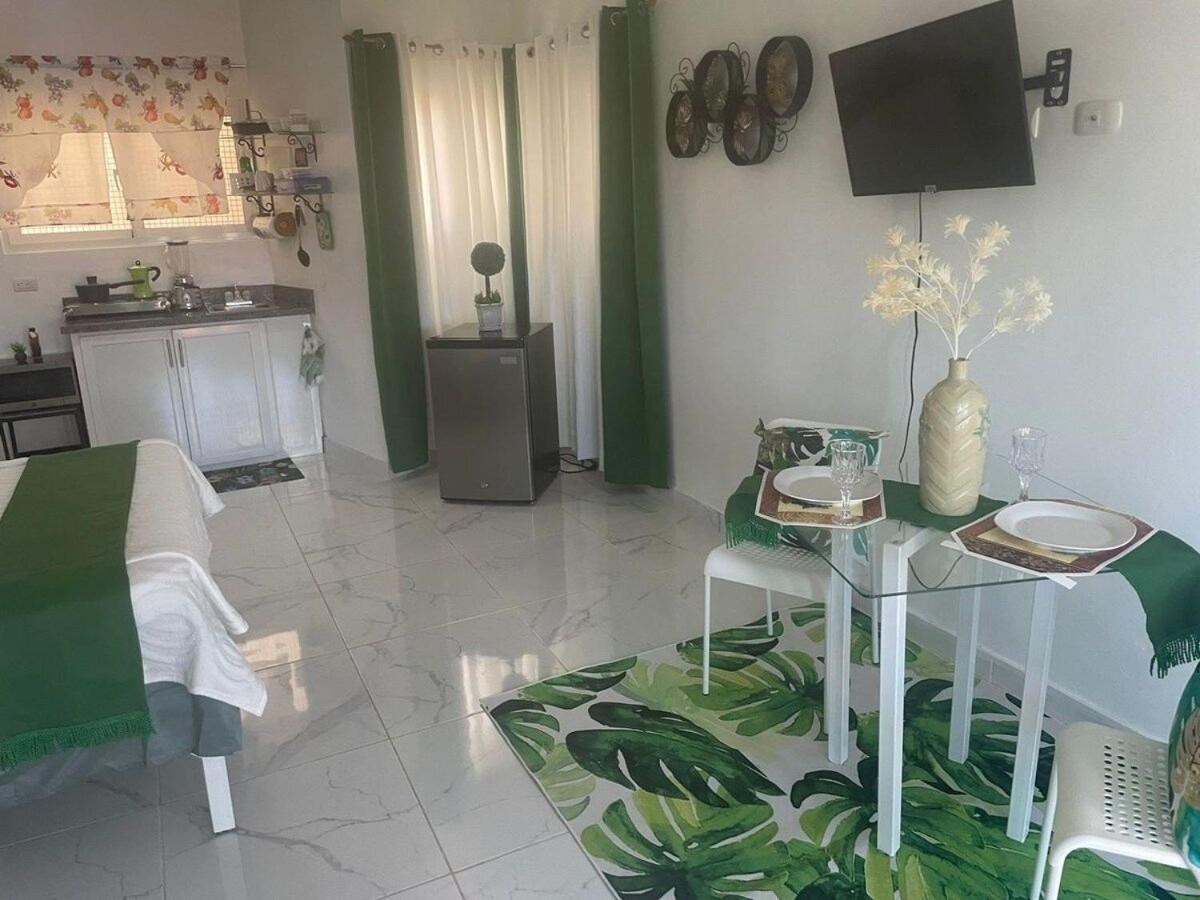 Apartment Royal Terrace I