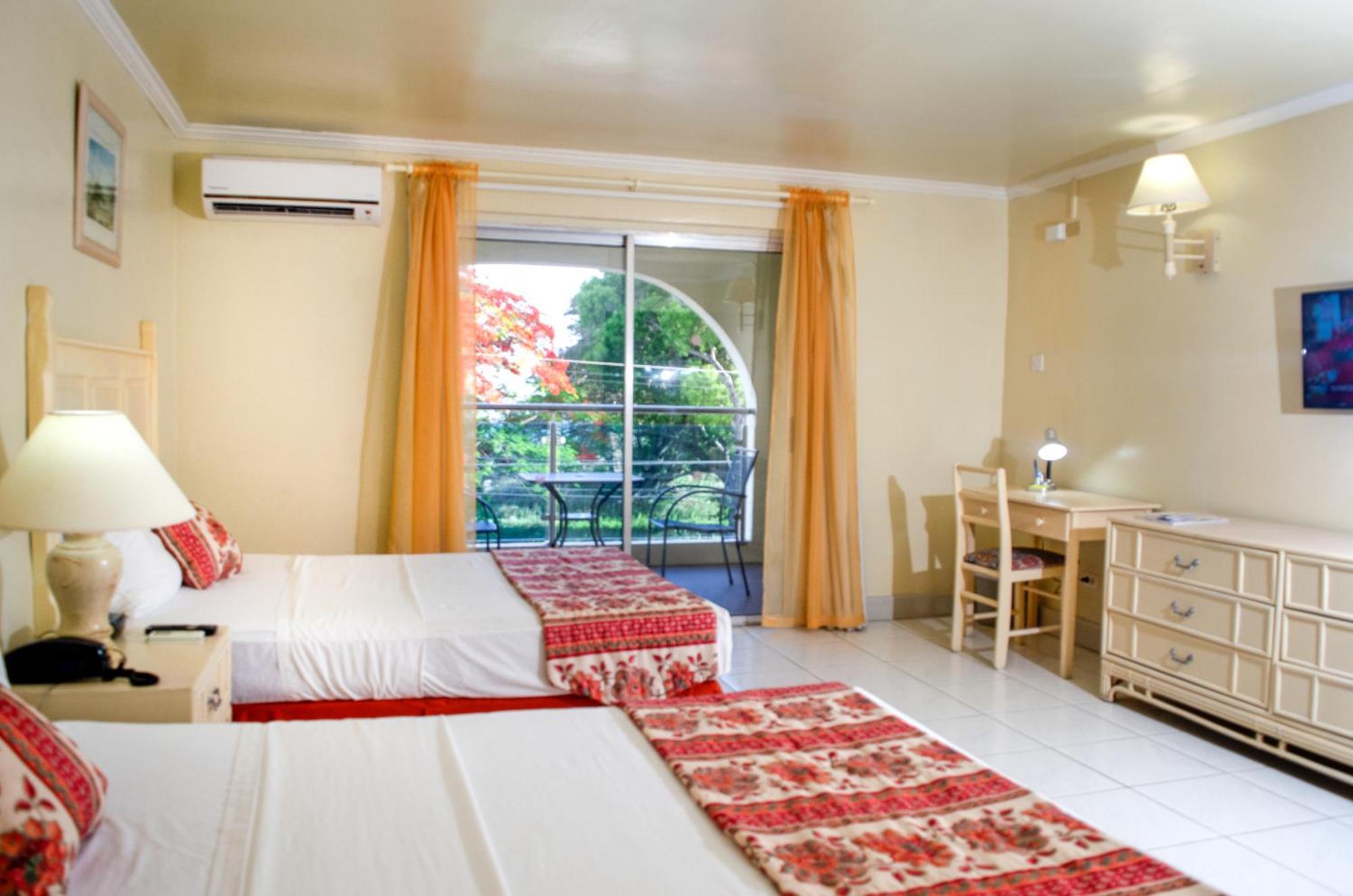 Sunbay Hotel 3*
