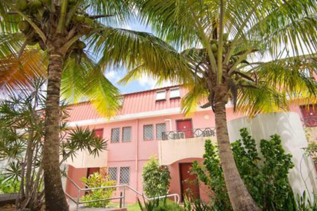 Chez Sophie, Grand T3, D'anse Mitan- 3 Ilets Apartment *