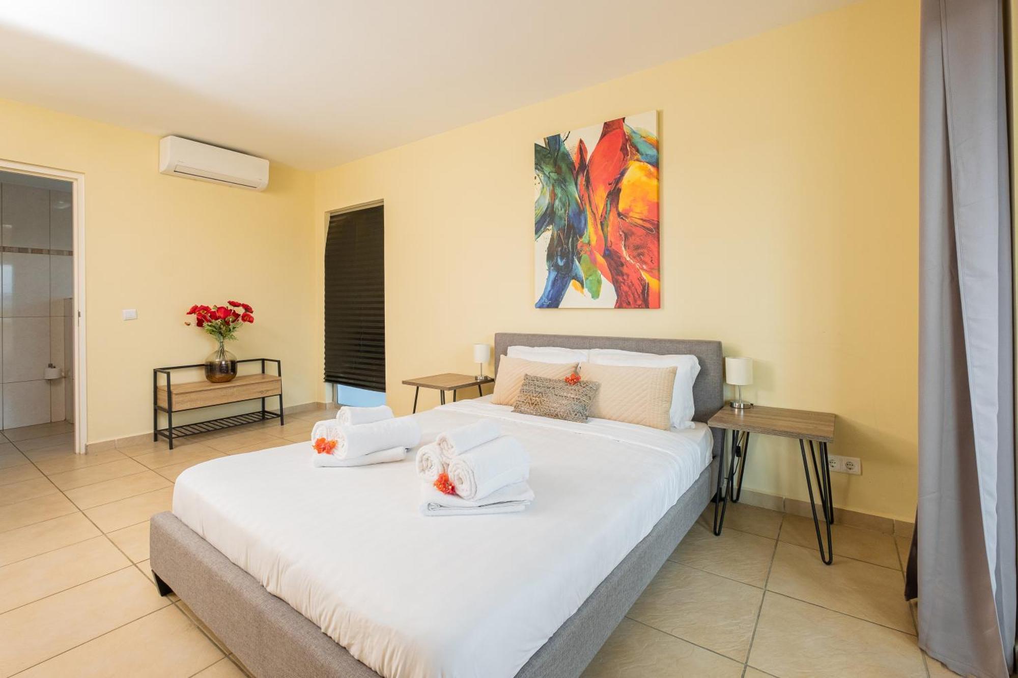 Apartment Ruim Met Adembenemend Uitzicht Op De Jachthaven