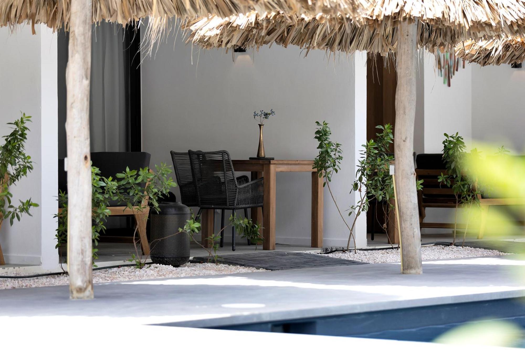 Belnem House Bonaire Resort *