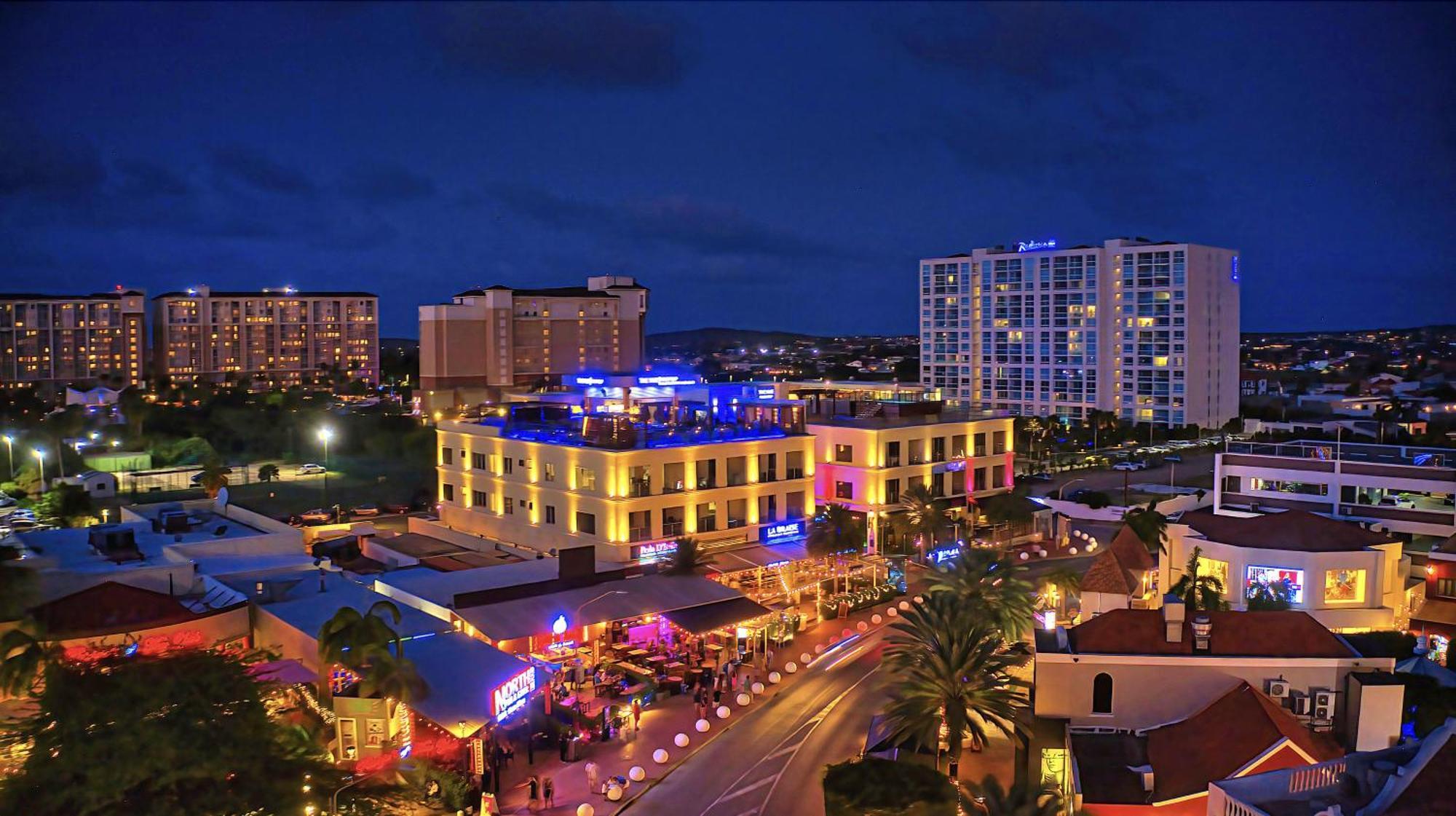 The Cove - Condo Hotel - Palm Beach Strip Aparthotel Palm Beach