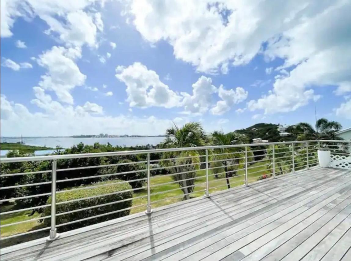 Maison De Camille Guest house Baie Nettle