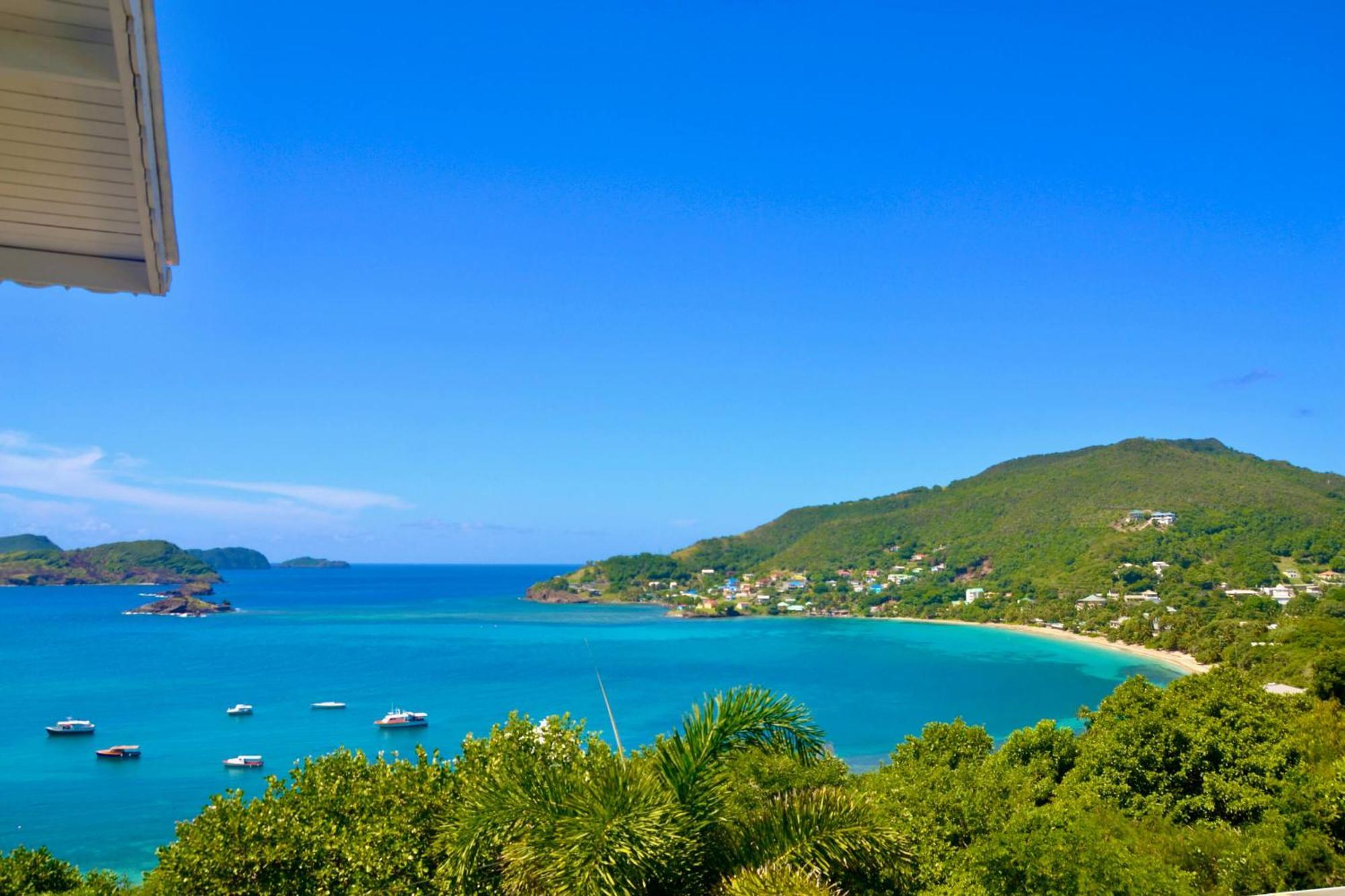 Stunning 3br - Friendship Bay View & Balcony