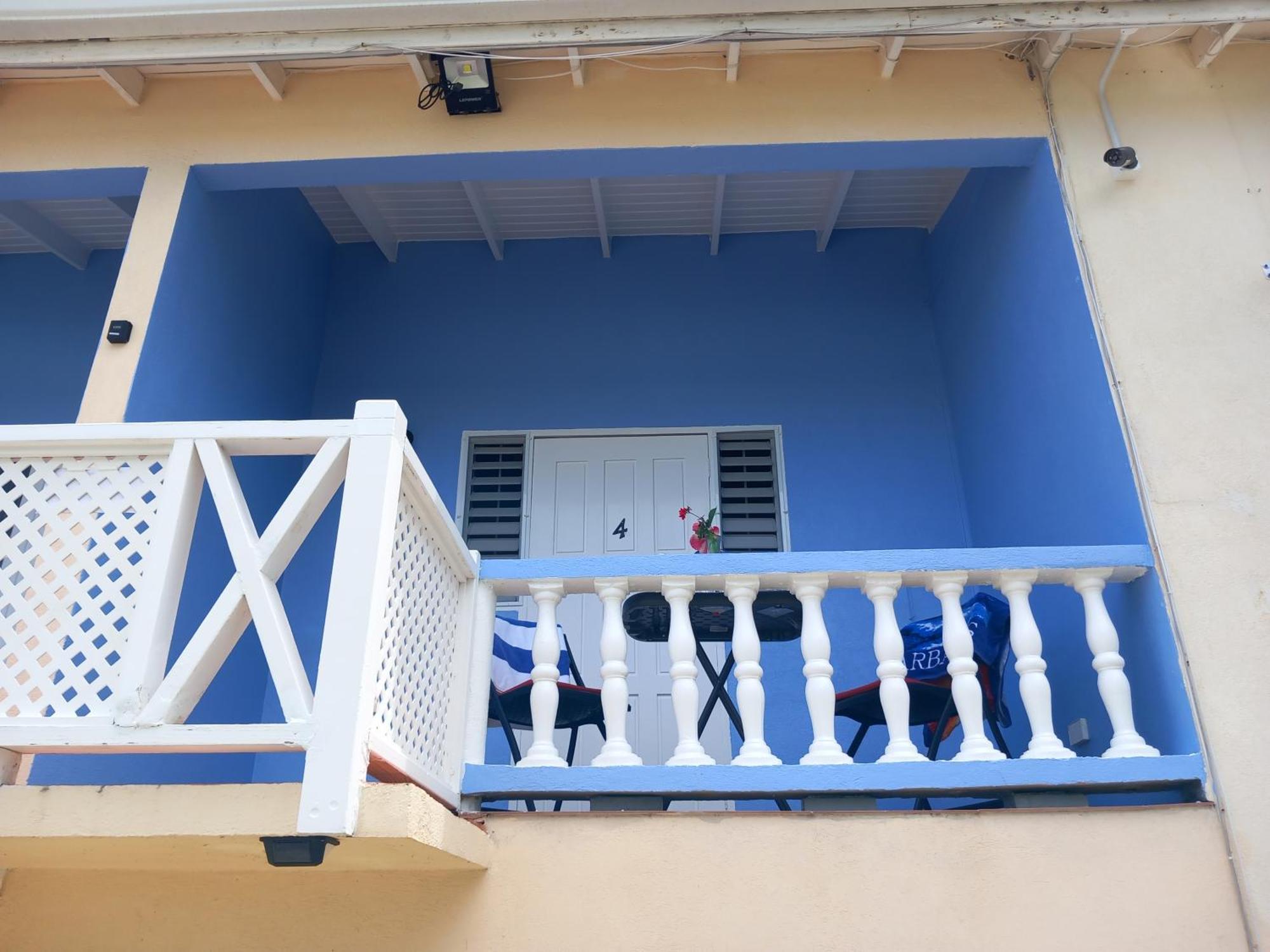 Apartment Coastal View7 1 & 2 Bed *