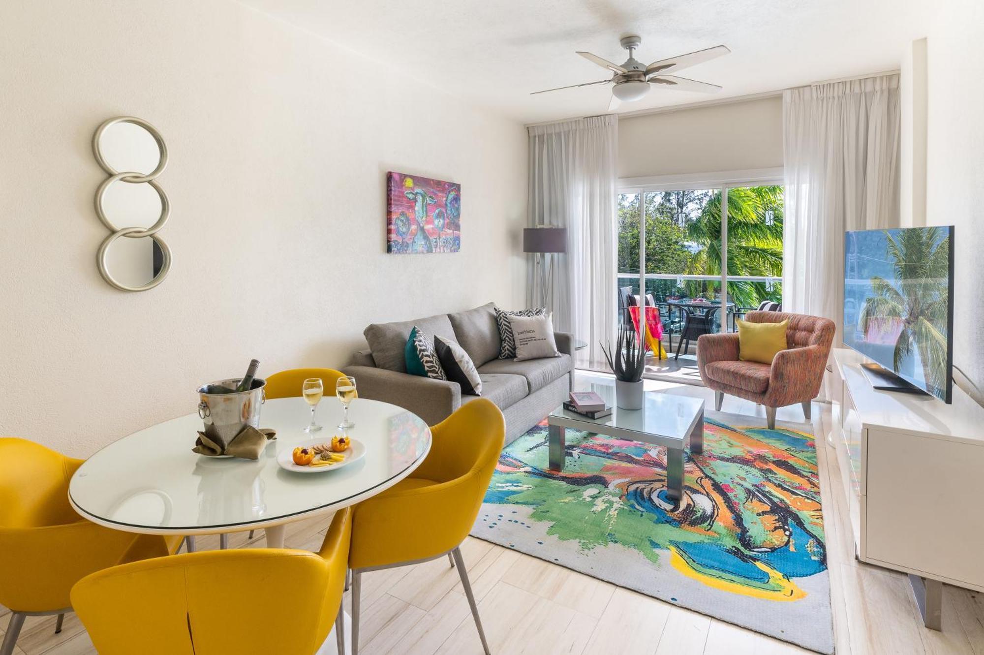 The Rockley By Ocean - Breakfast Included