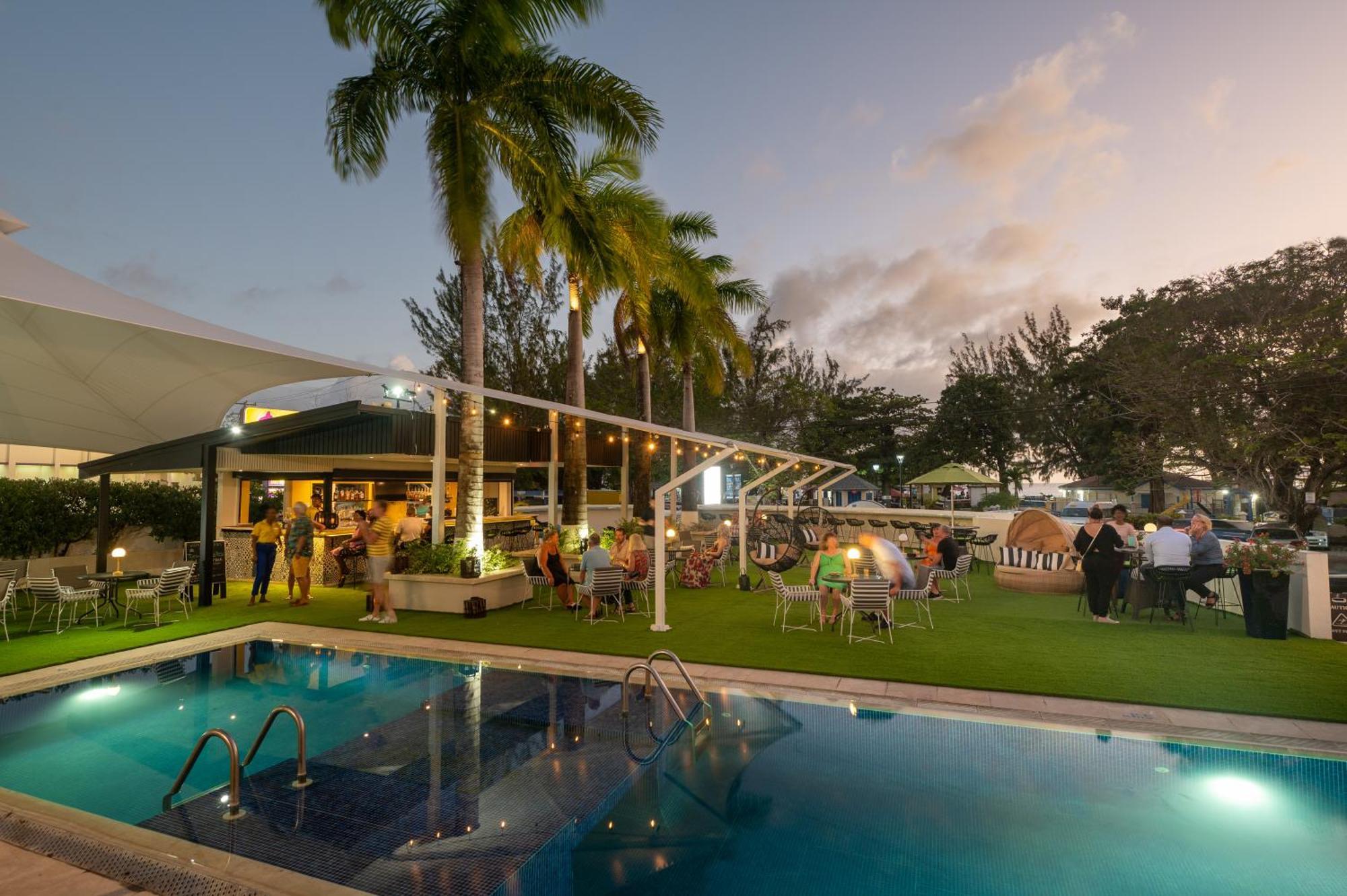 The Rockley By Ocean - Breakfast Included 4* Bridgetown