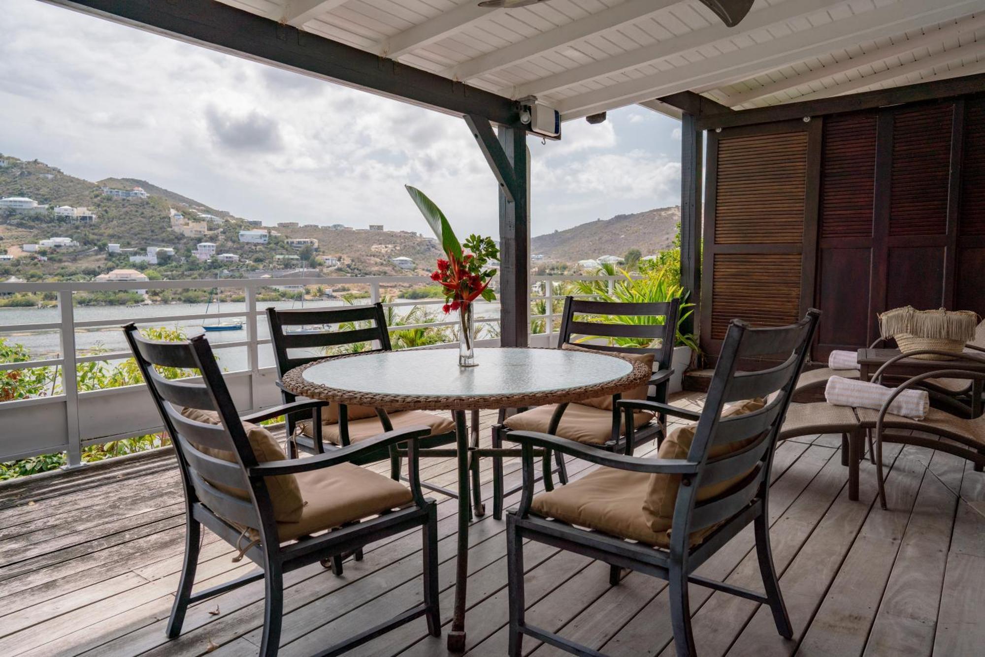 Les Balcons D'oyster Pond Resort 3*