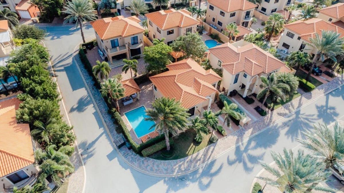 Casa de férias Gold Coast Elegance With Private Pool