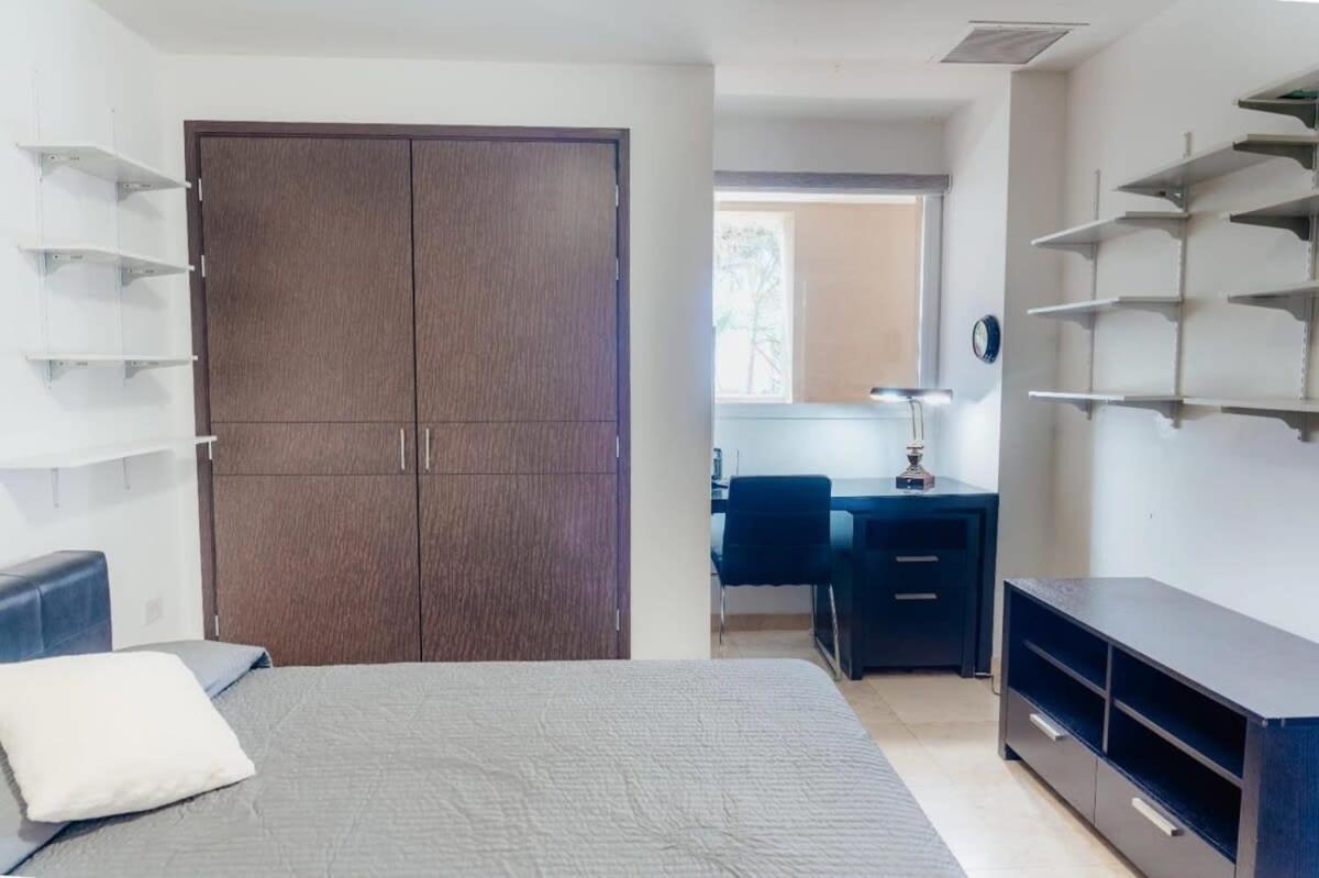 The Elegance Of Oasis -3br Front Apartment