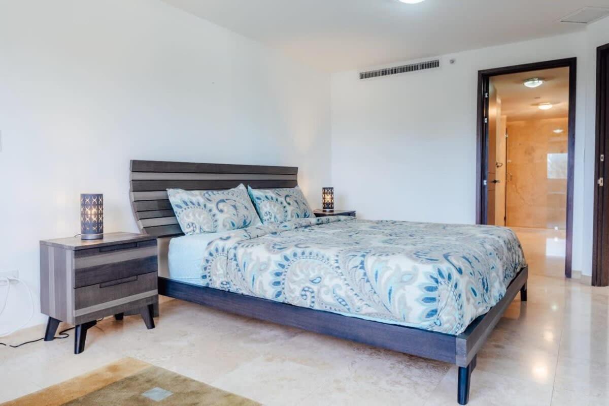The Elegance Of Oasis -3br Front Apartment *