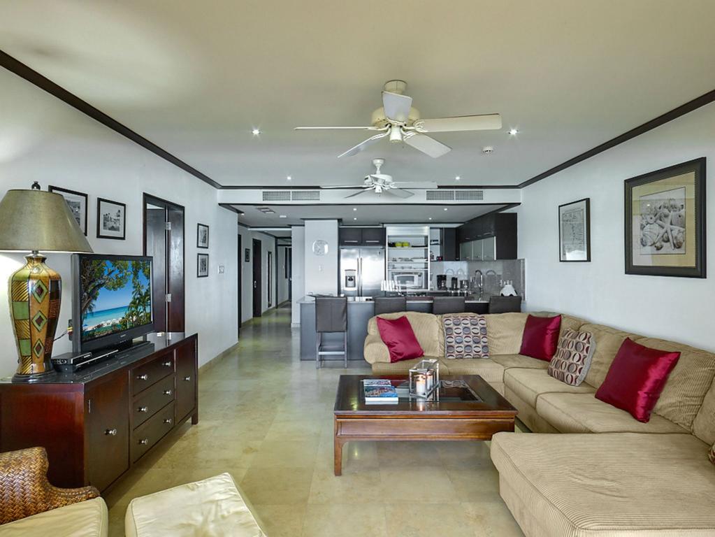 Coral Cove Apartment *
