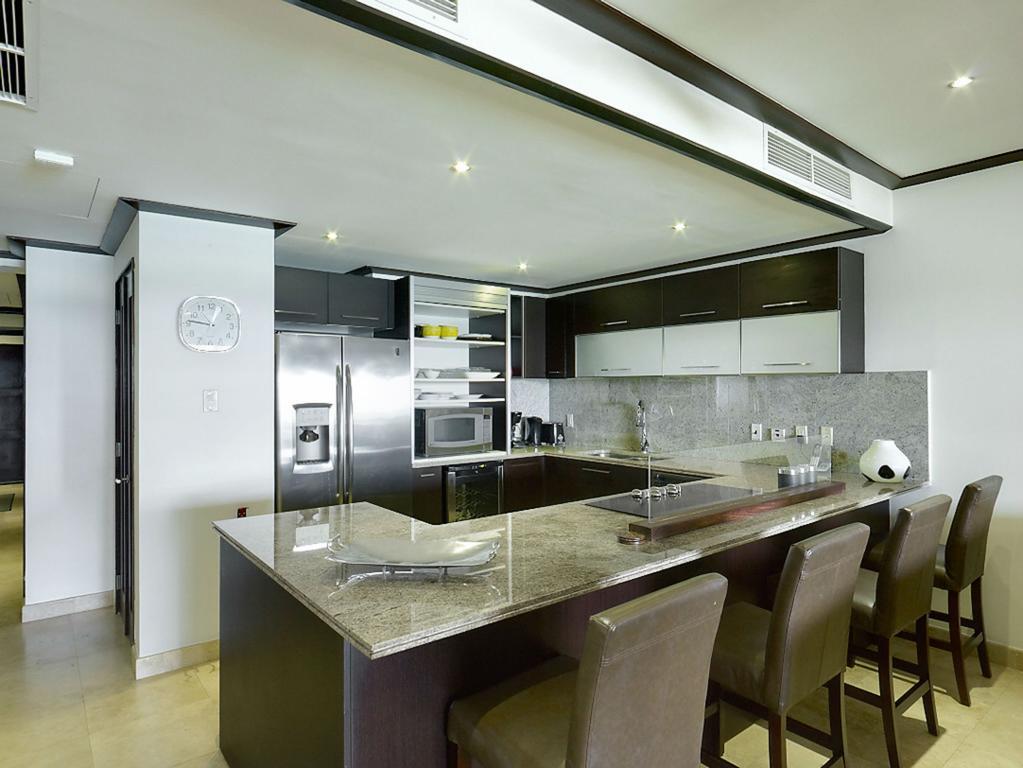 Coral Cove Apartment *