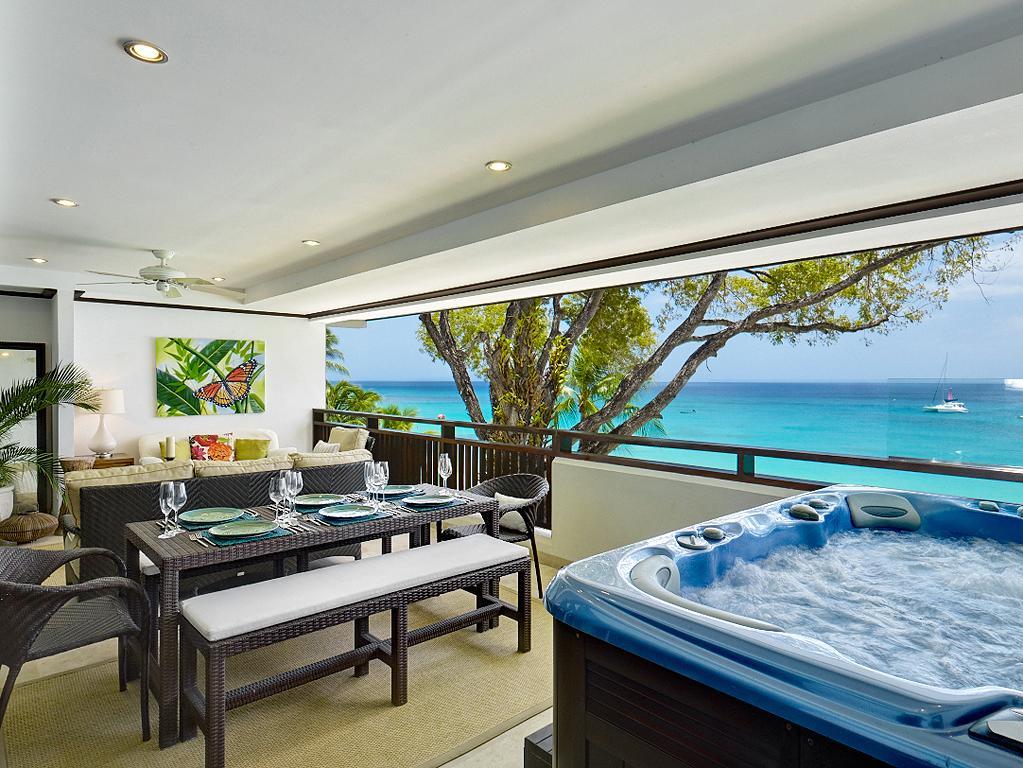 Coral Cove Apartment Husbands