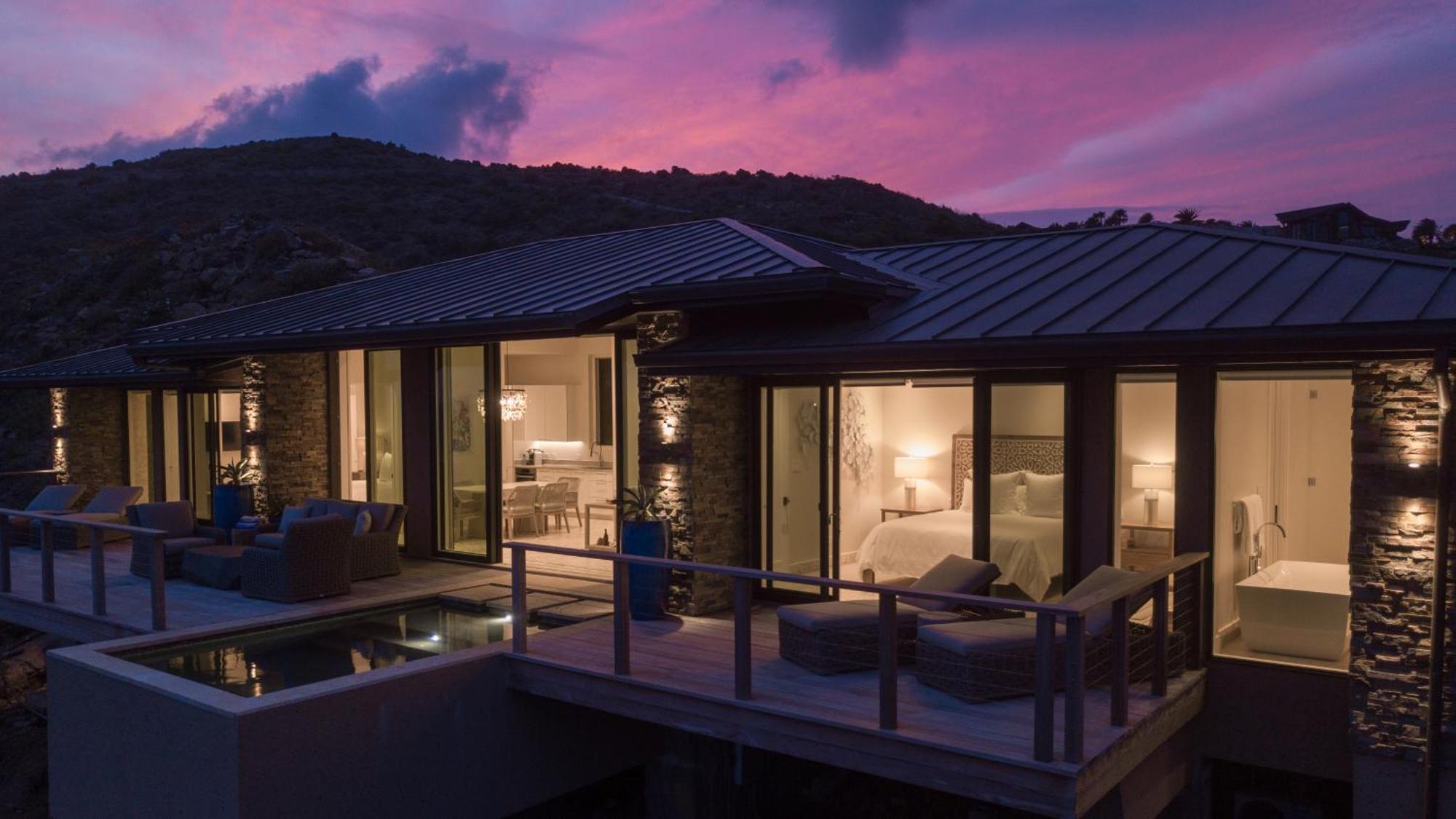 Villa Oil Nut Bay