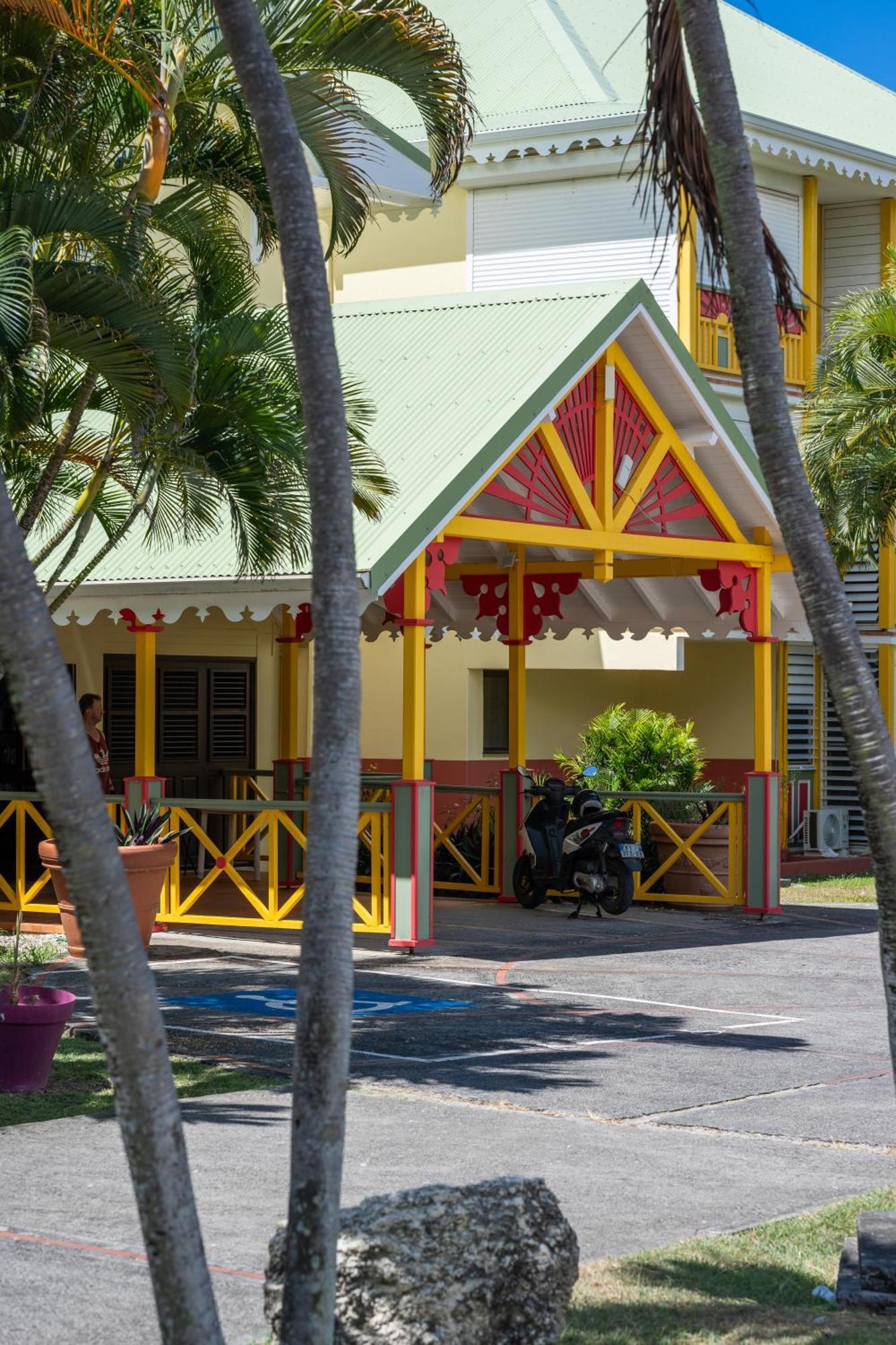 Apartamento Anse Des Rochers