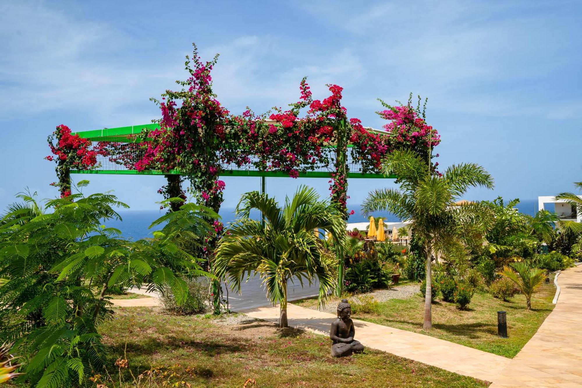 Resort Golden Rock Dive And Nature