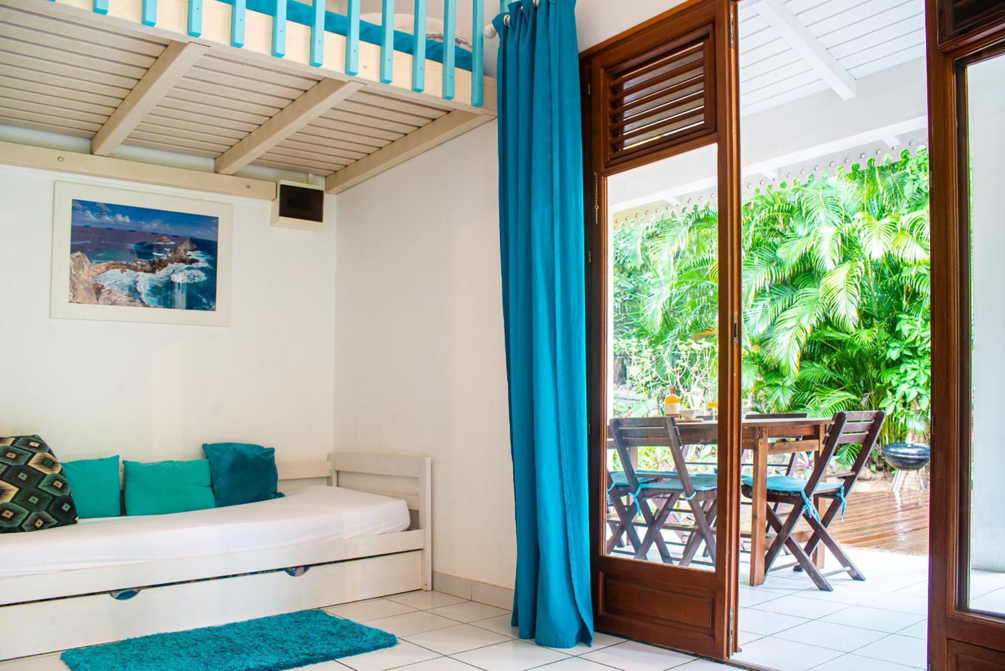 Holiday park Au Jardin Des Colibris Ecolodge&spa Deshaies