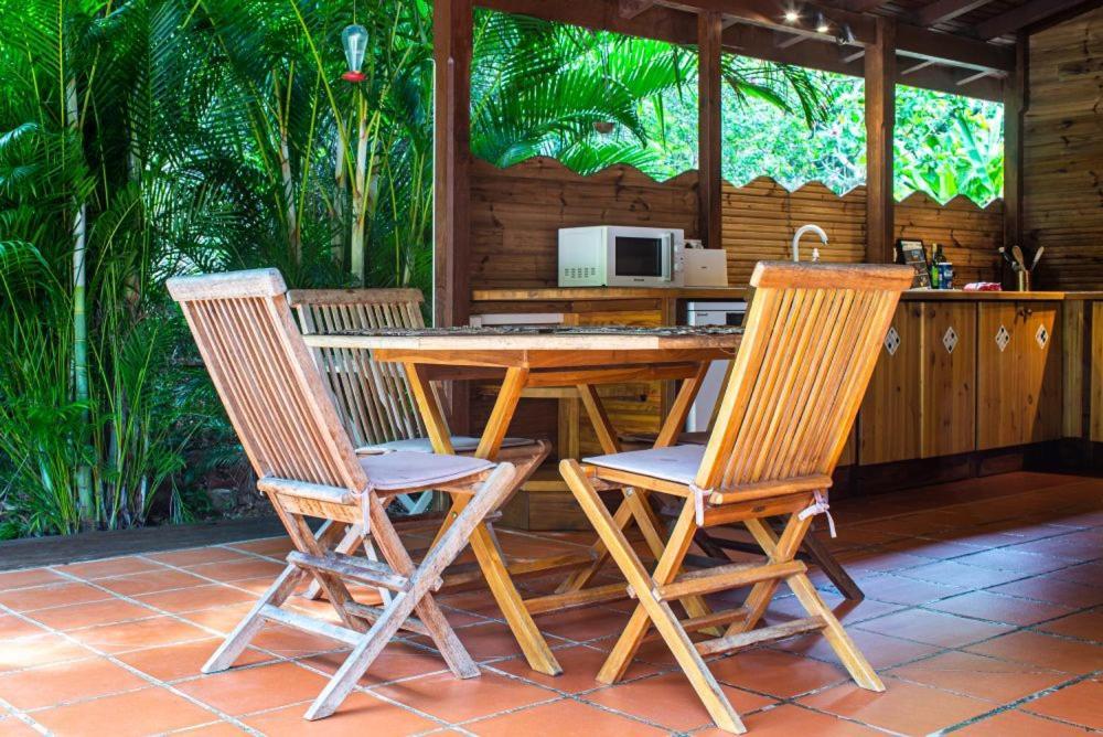 Au Jardin Des Colibris Ecolodge&spa Holiday park Deshaies