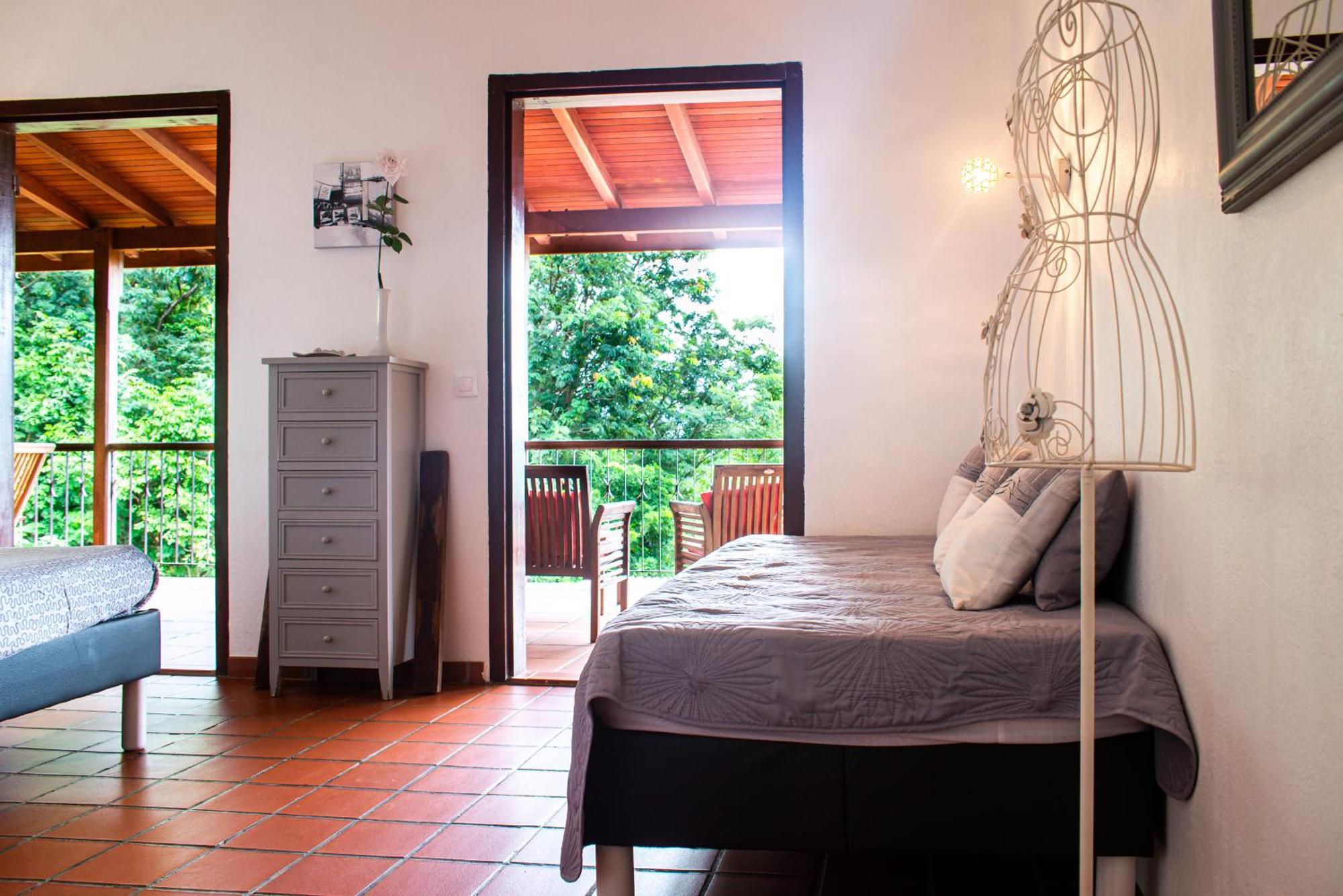 Au Jardin Des Colibris Ecolodge&spa Deshaies