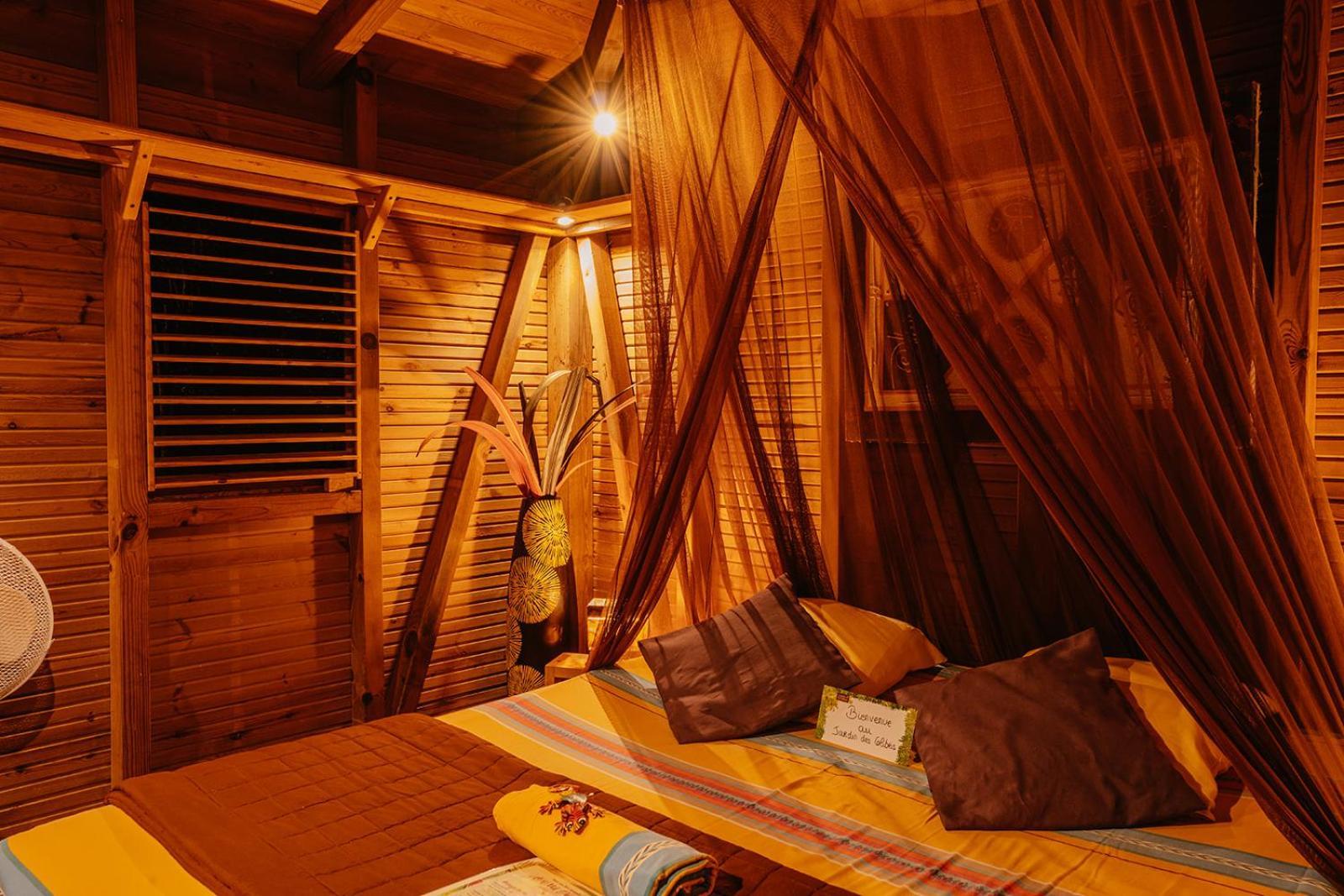 Au Jardin Des Colibris Ecolodge&spa * Deshaies