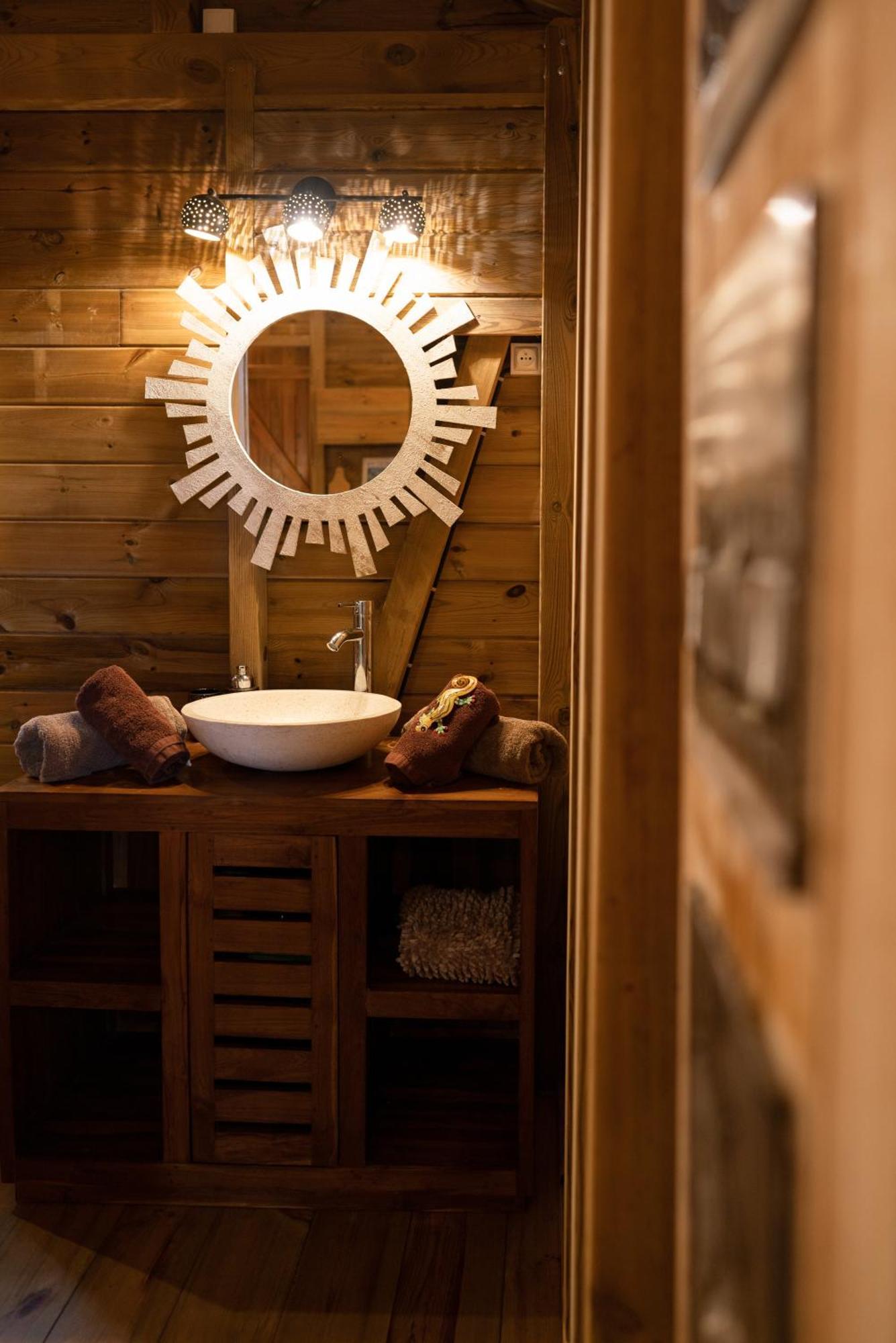 Au Jardin Des Colibris Ecolodge&spa Holiday park Deshaies