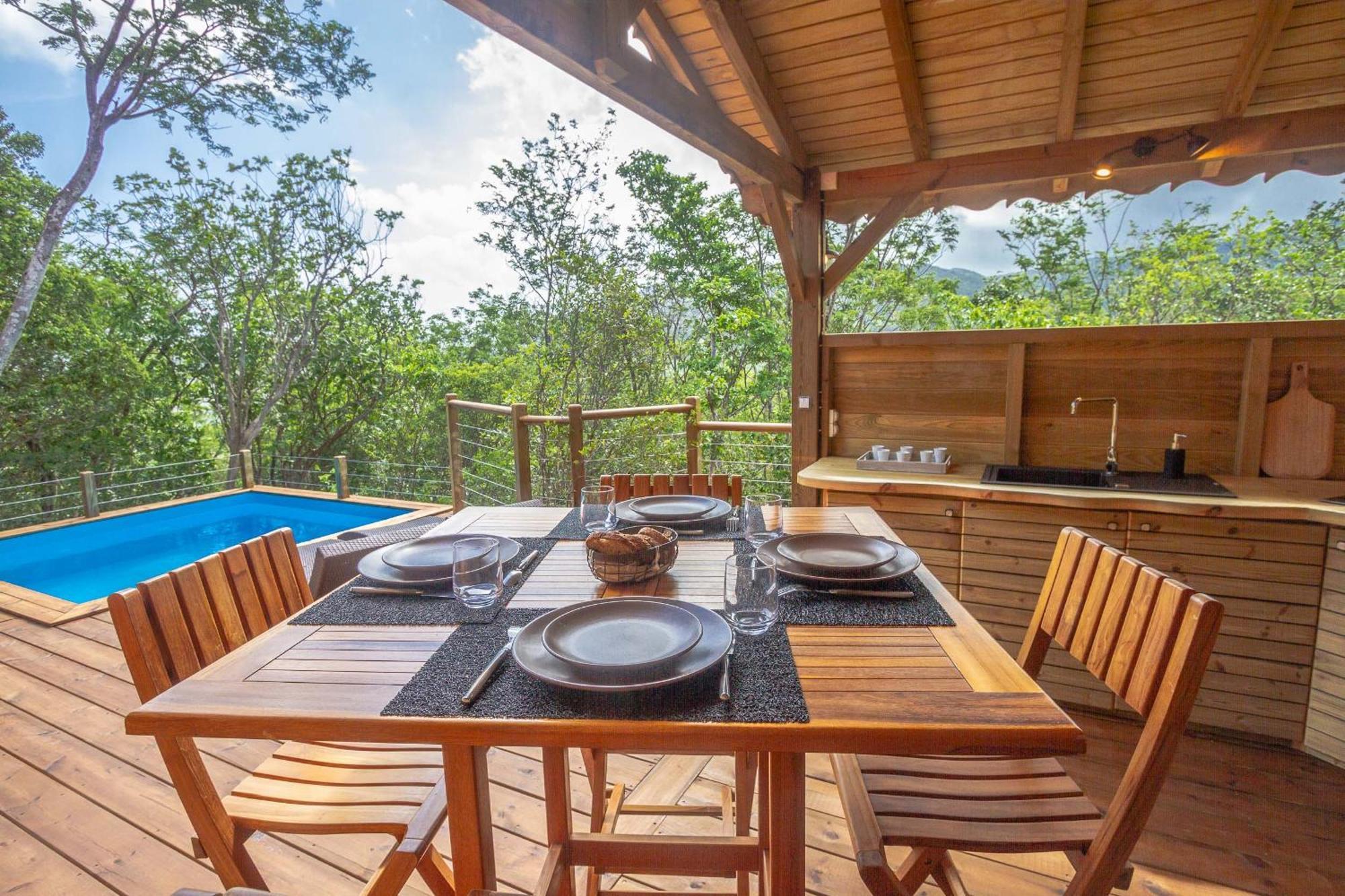 Holiday park Au Jardin Des Colibris Ecolodge&spa Deshaies