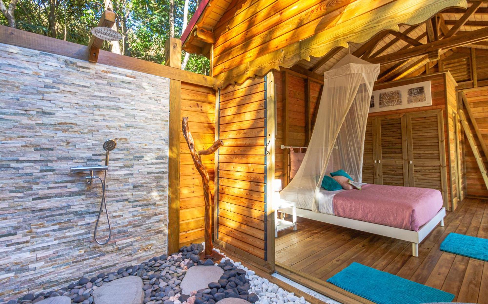 Au Jardin Des Colibris Ecolodge&spa Holiday park