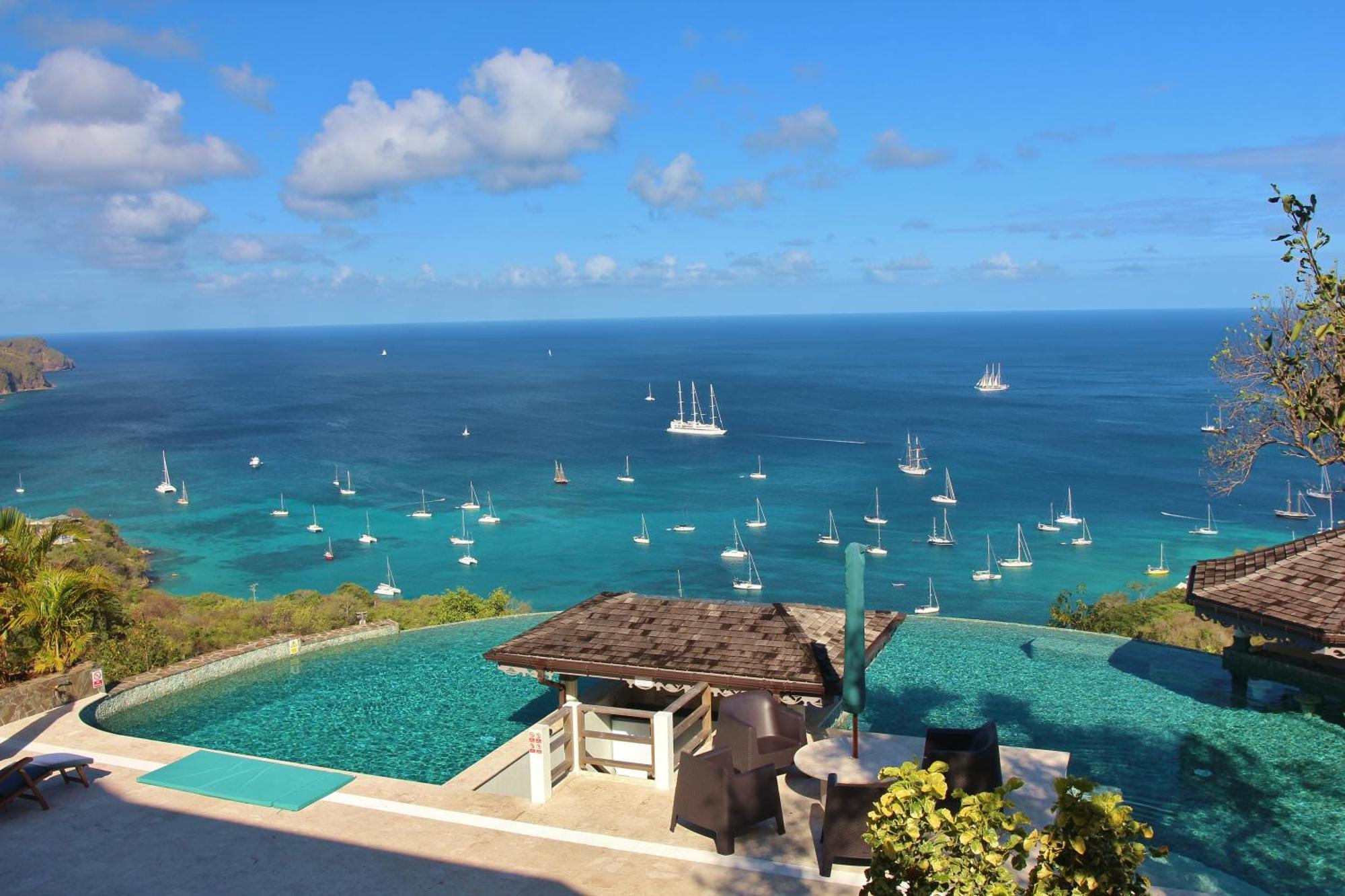Hotel Tropical Hideaway