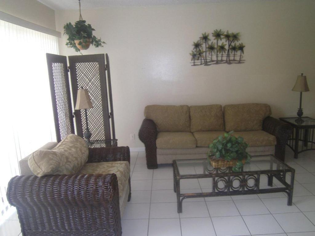 Dundee Bay Villa