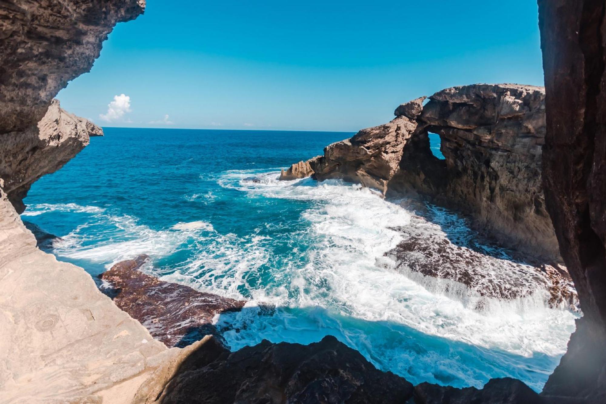 Hotel Discovery & At 681 Ocean Drive Arecibo